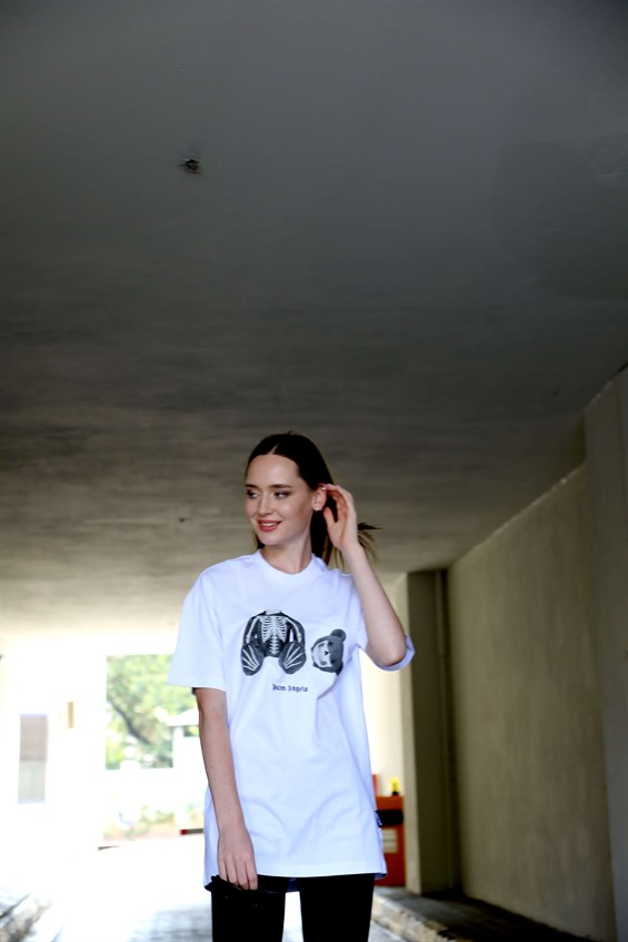 Kadın Özel Tasarım İskelet  Ayıcık Baskılı Tshirt