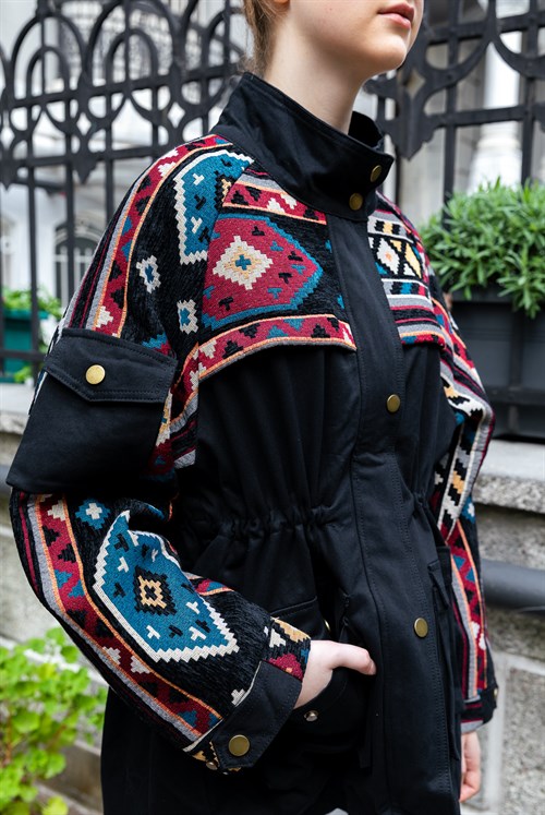 Kadın Vintage Nakış İşlemeli Ceket