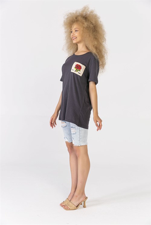 Melanj Gül Yamalı T-Shirt