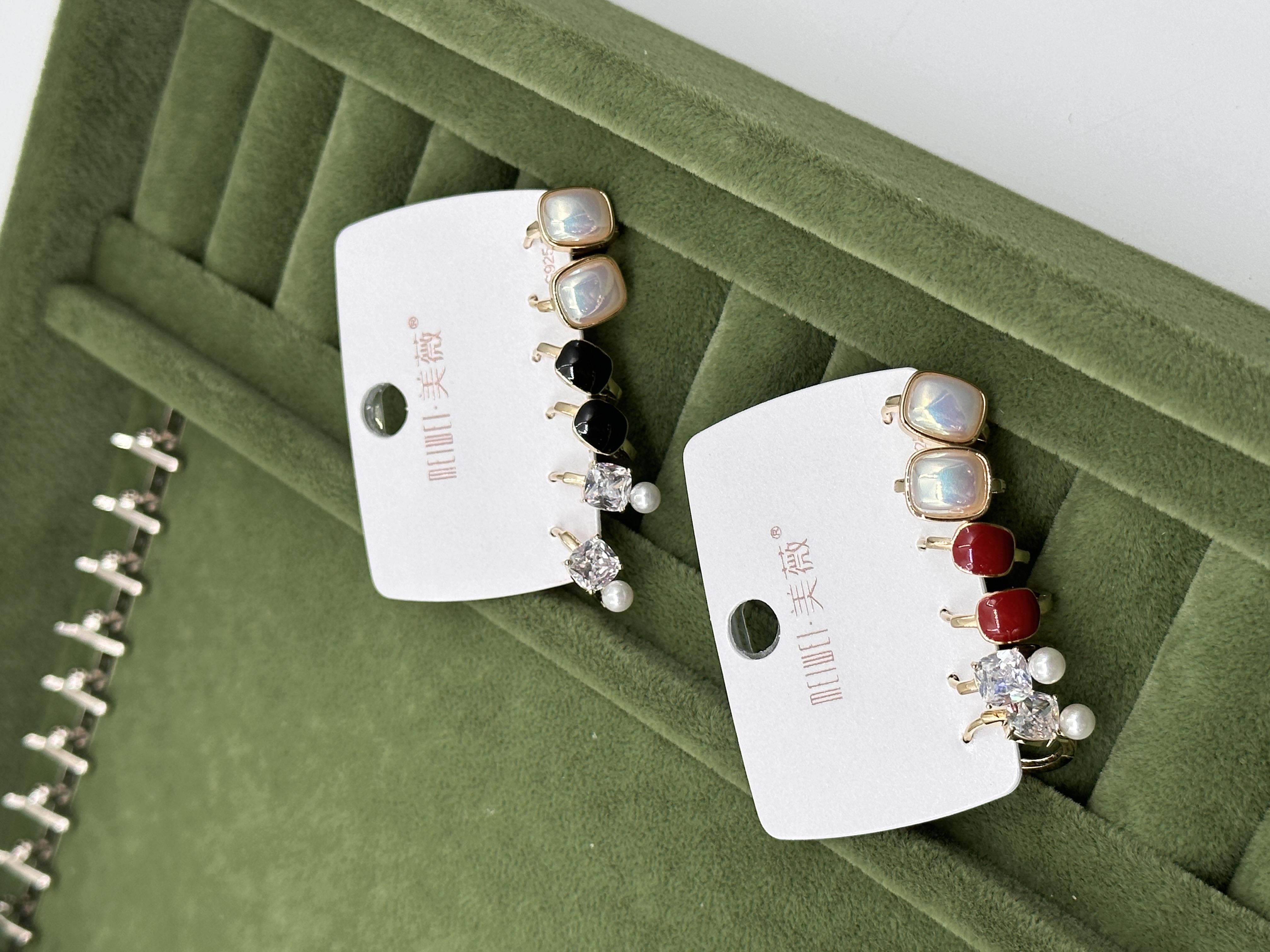 İNCİLİ  SET KORE KÜPE 