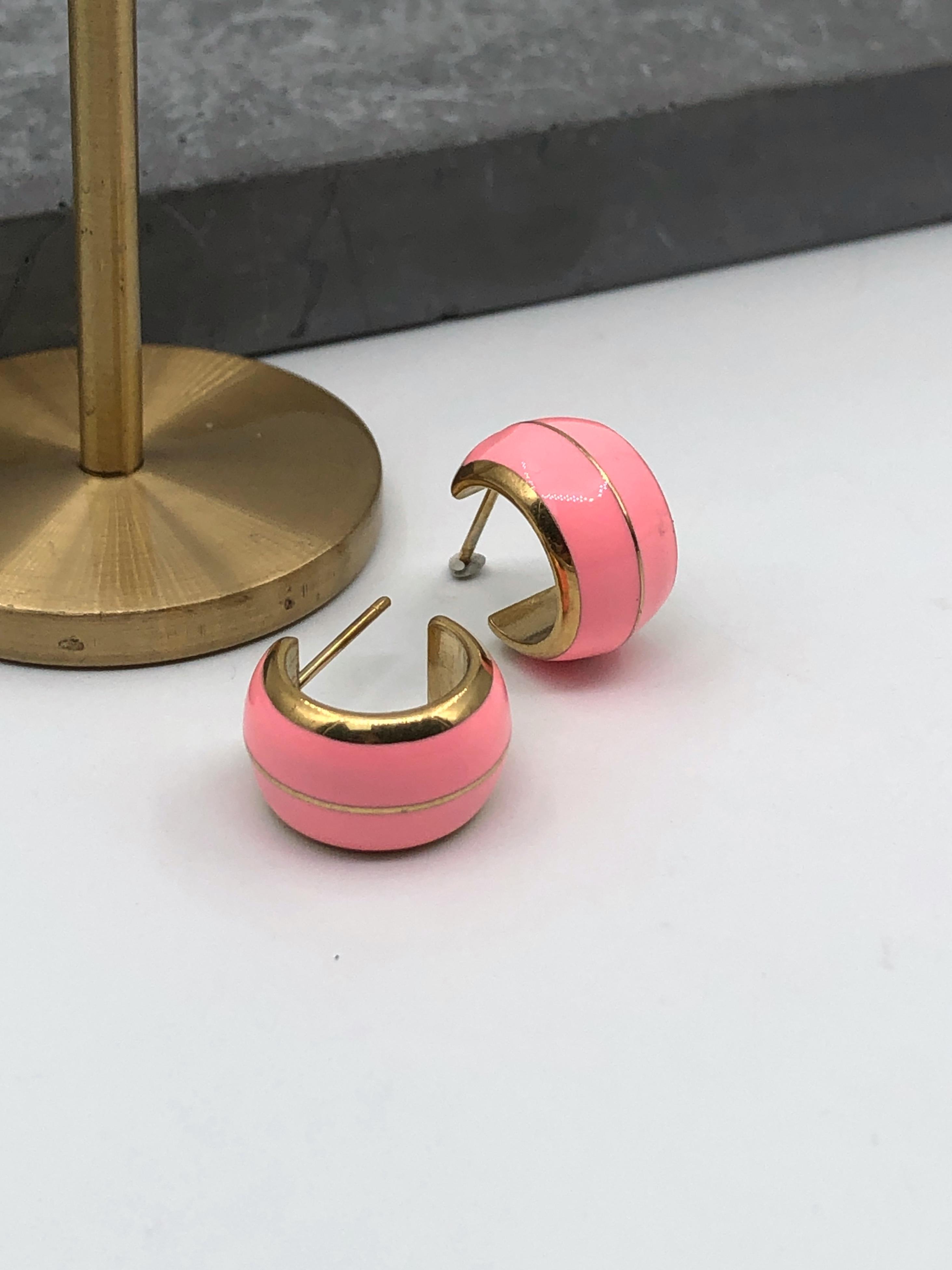 PEMBE MİNELİ ÇELİK KÜPE