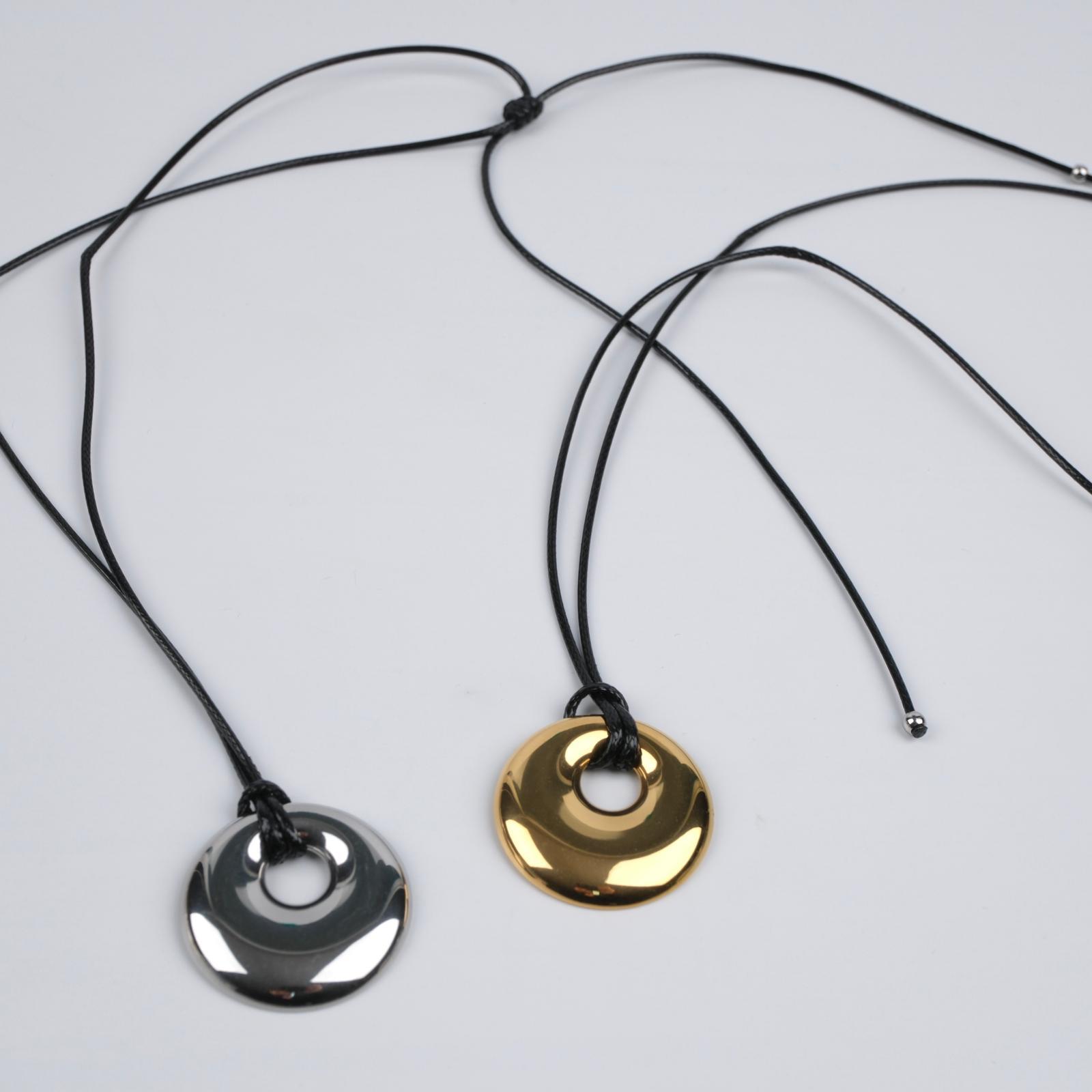 Toptan ÇELİK UÇ İPLİ KOLYE