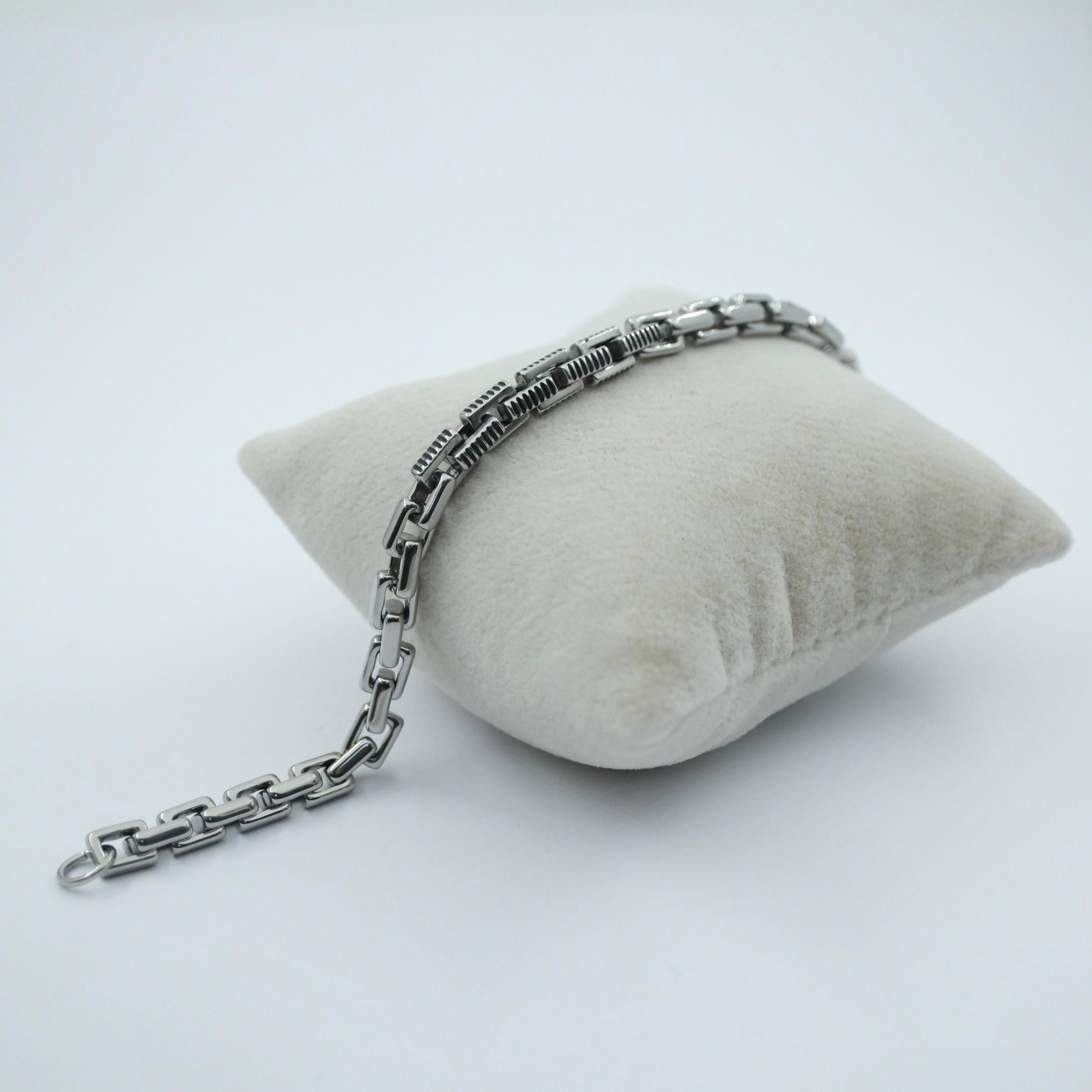 Toptan FASET KESİM ÇELİK BİLEKLİK