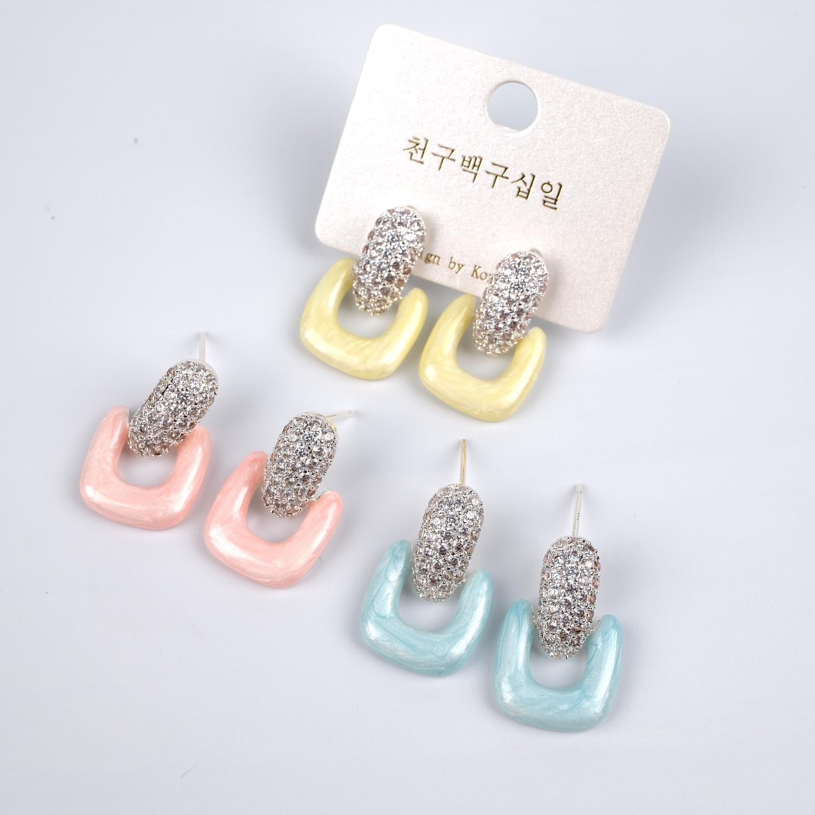 Toptan MİNİ TAŞLI KÜPE