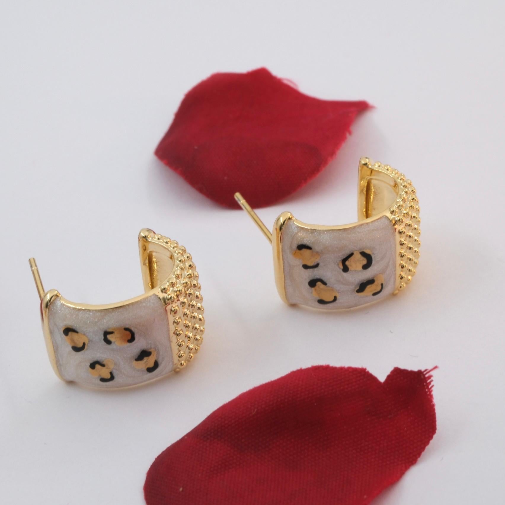 Toptan ÖZEL SERİ LEOPAR MODEL KÜPE 