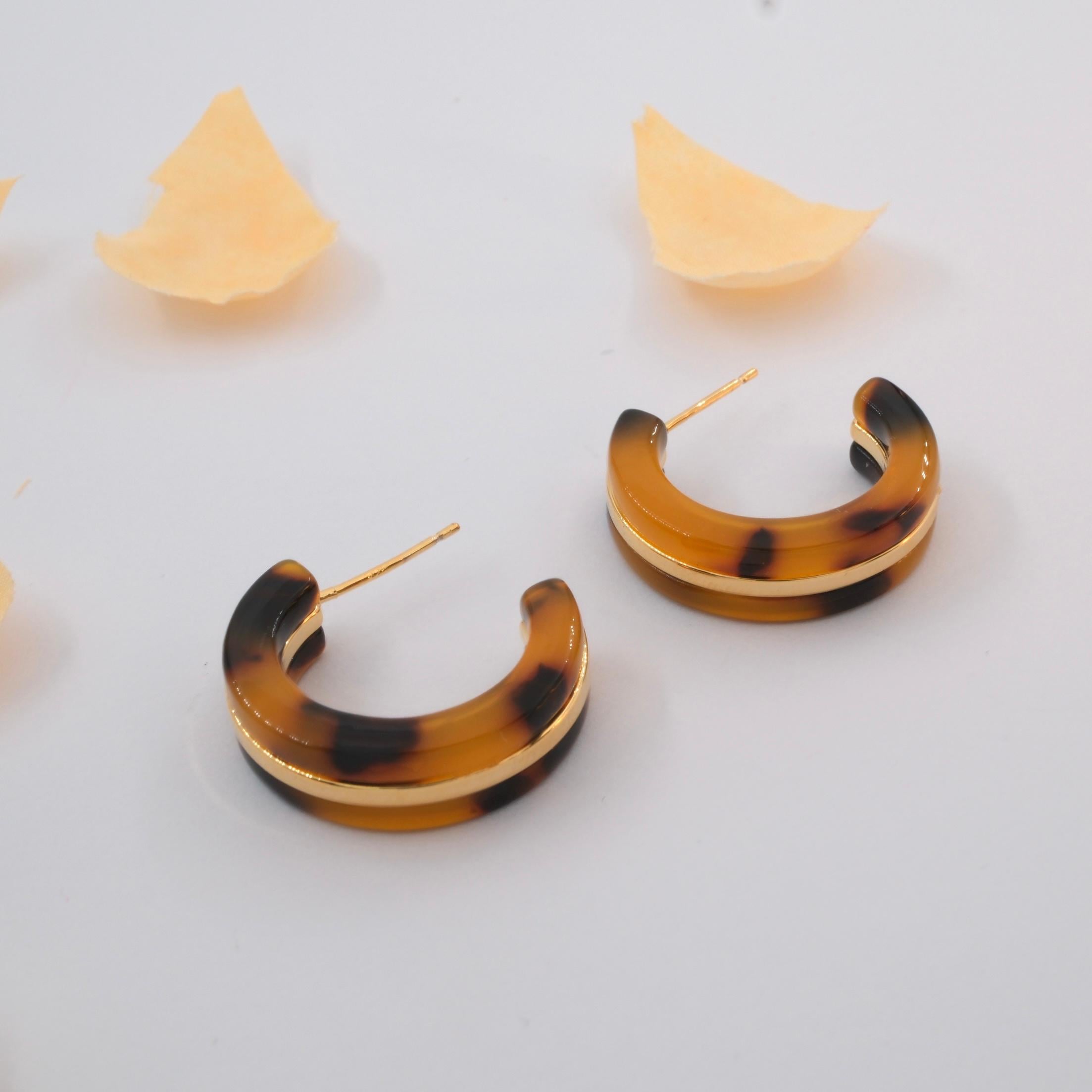 Toptan ÖZEL SERİ YARIM HALKA KÜPE 