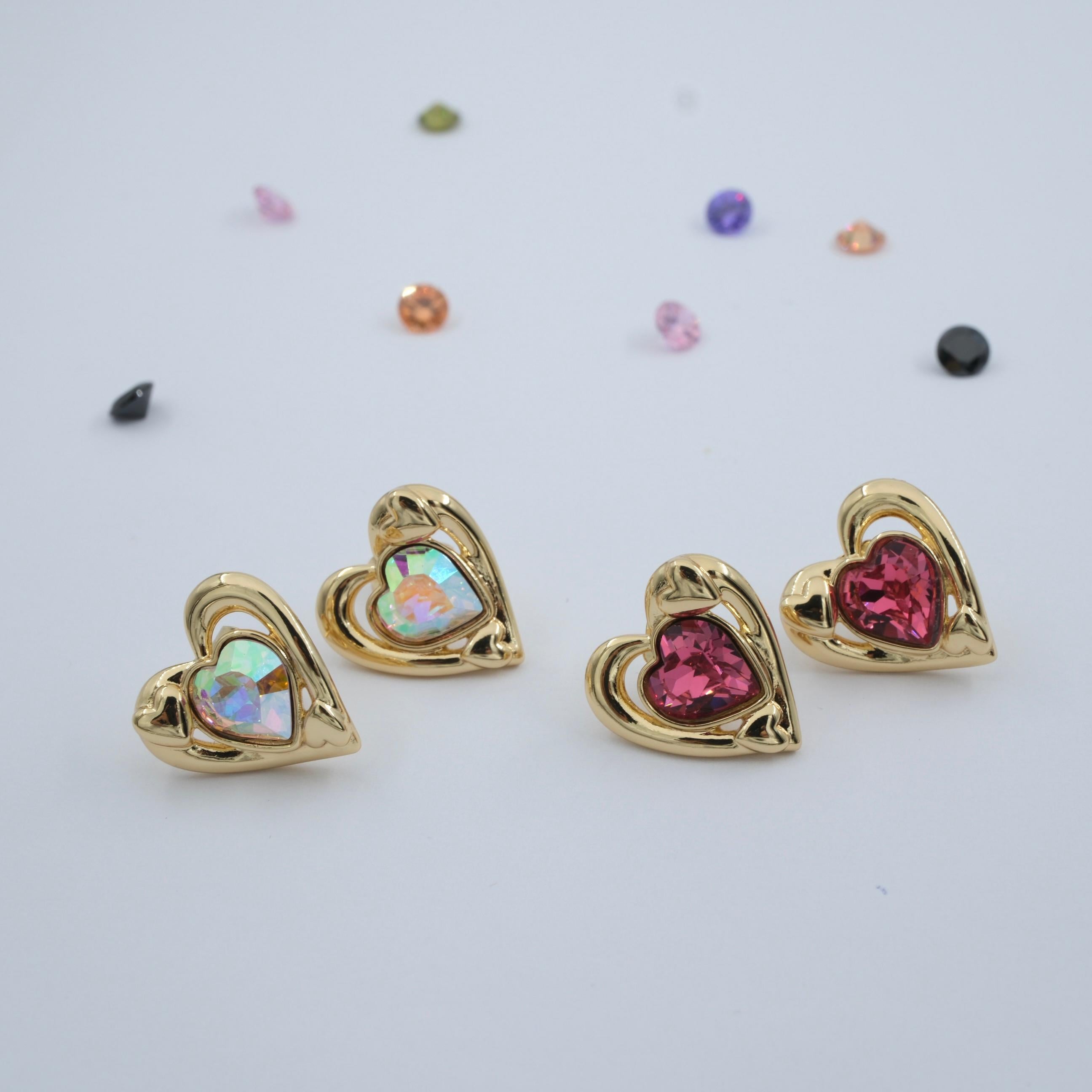 Toptan SWAROVSKİ TAŞLI KALP KÜPE