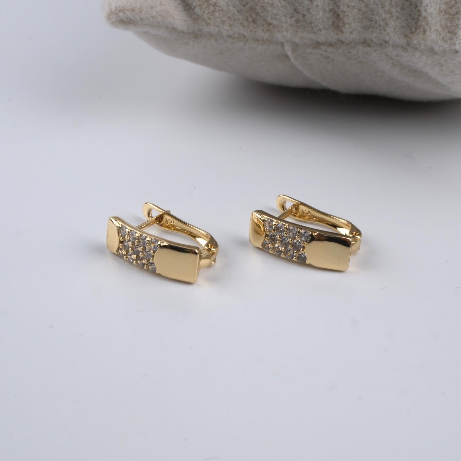 Toptan TAŞLI 14K KÜPE