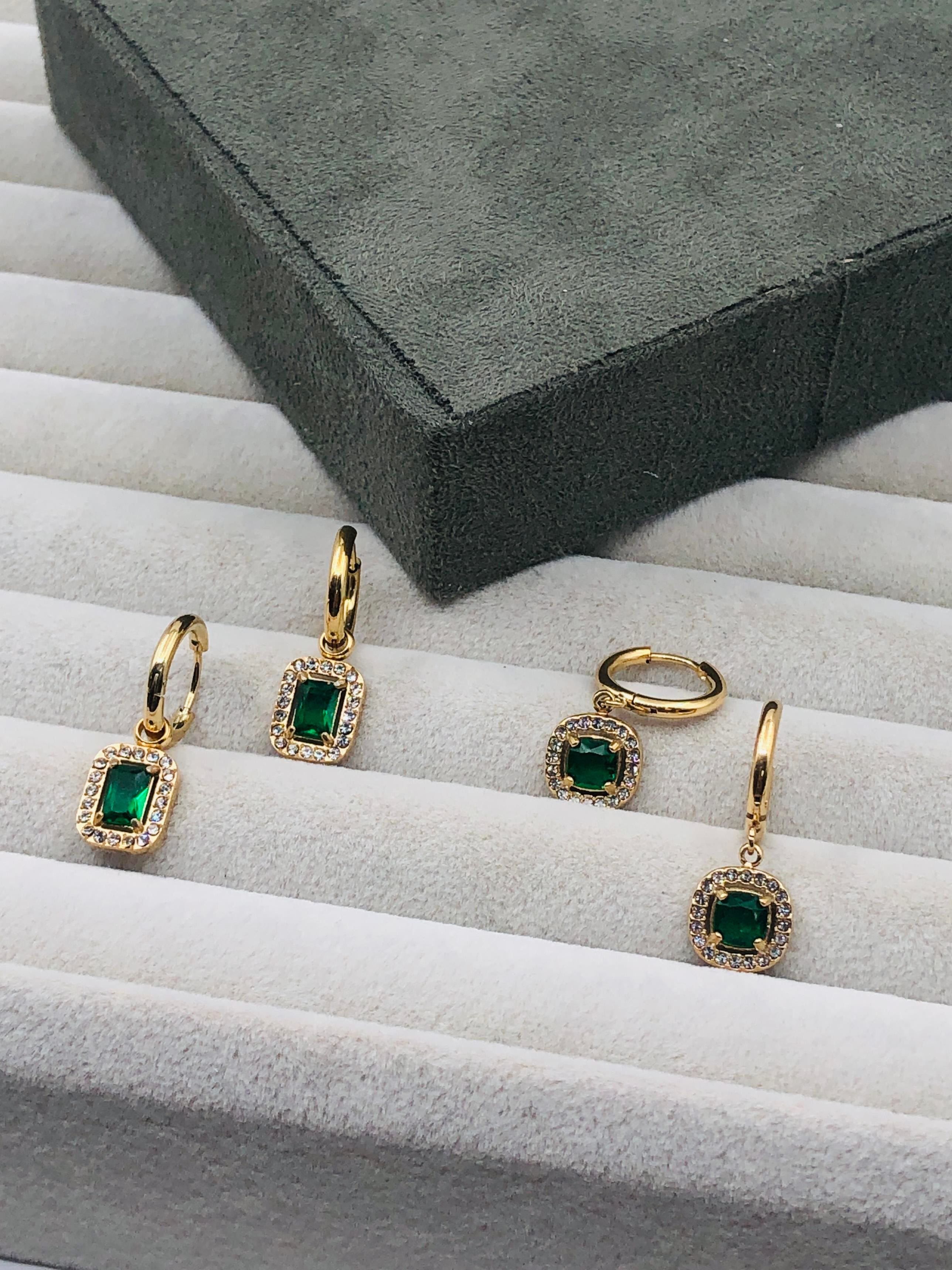 ÇELİK YEŞİL TAŞLI KÜPE 