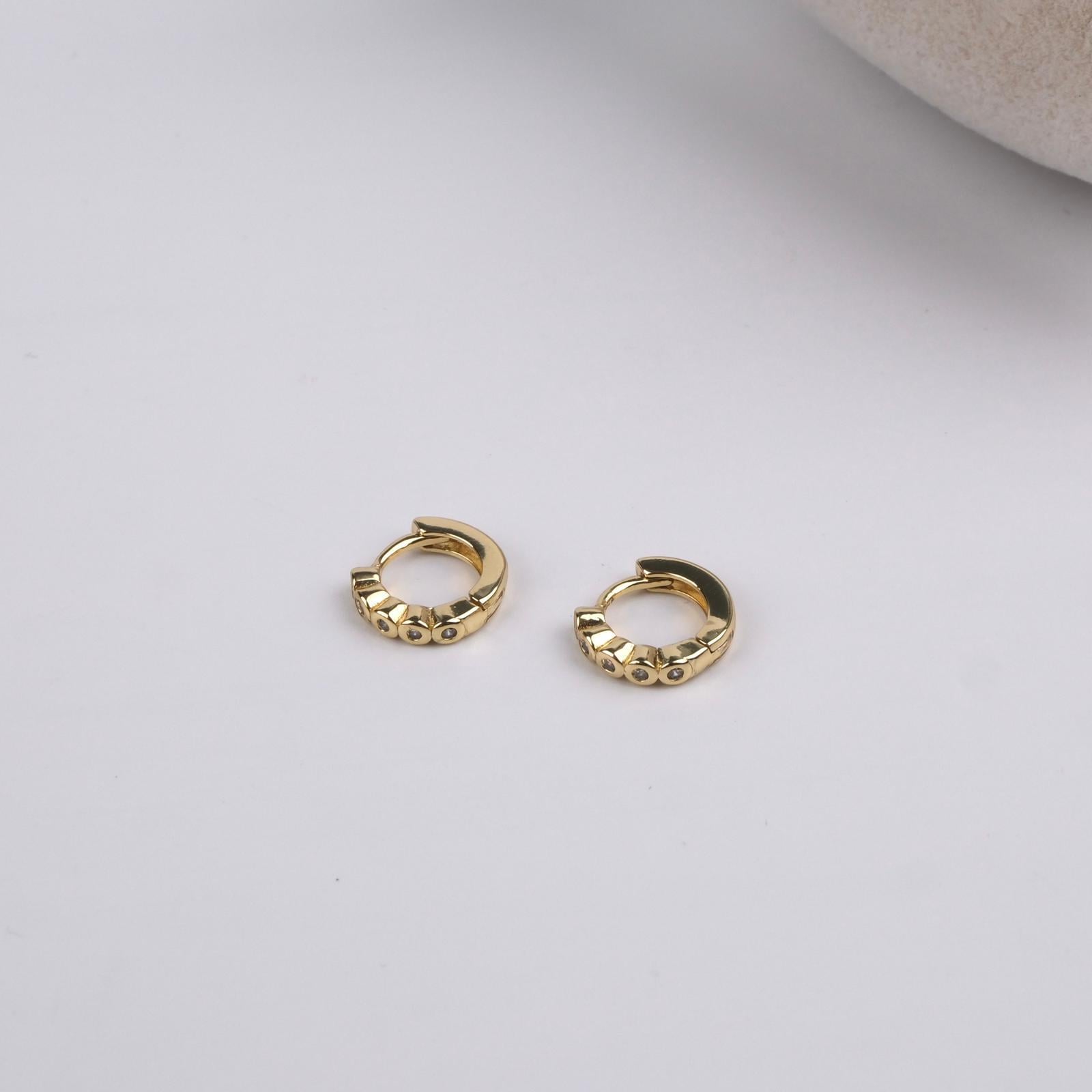 Toptan 14K TAŞ DETAY KÜPE 