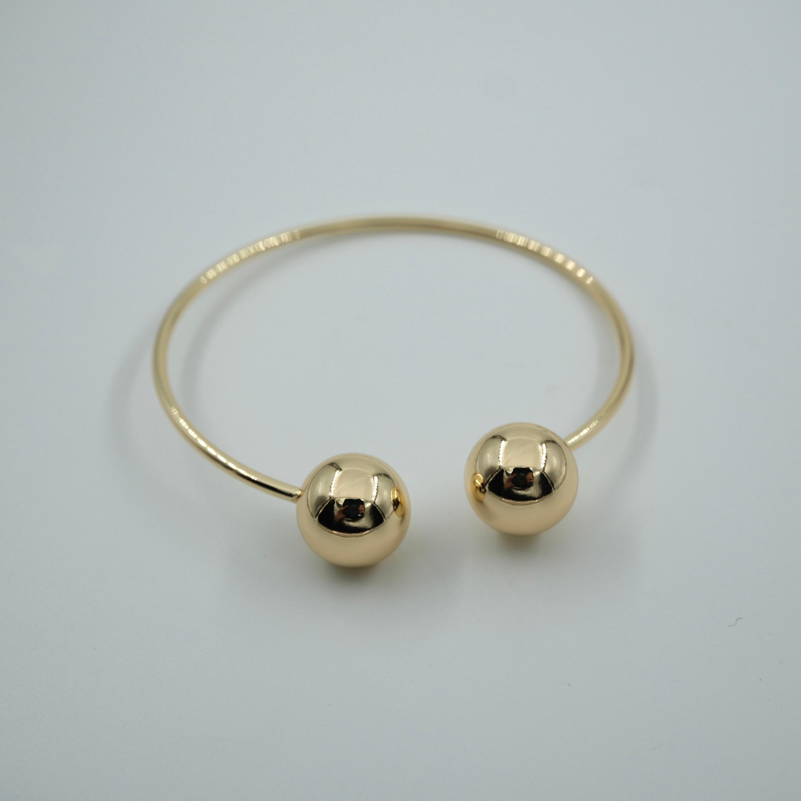 Toptan 14K TOPLU KELEPÇE BİLEKLİL