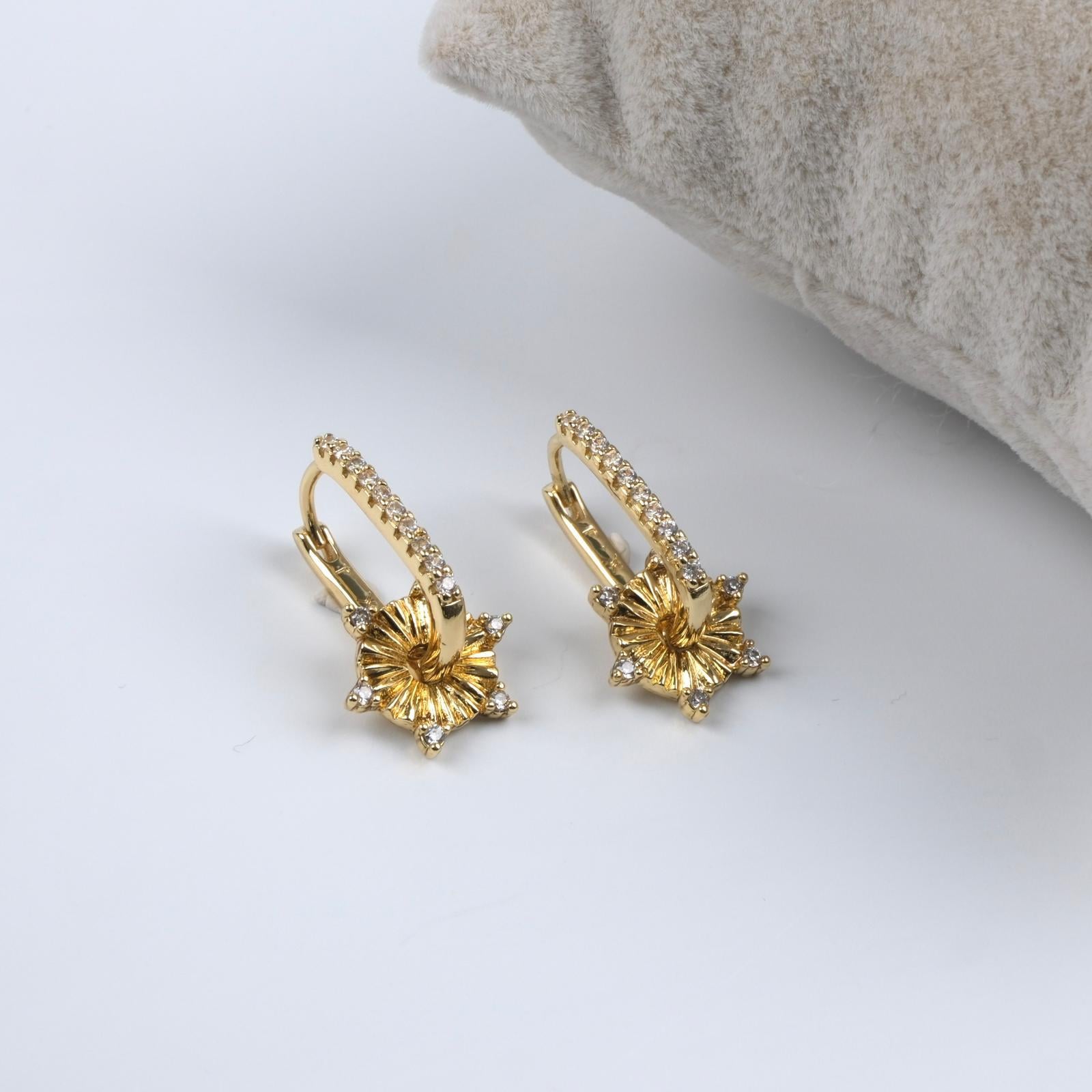 Toptan 14K VIP KÜPE 