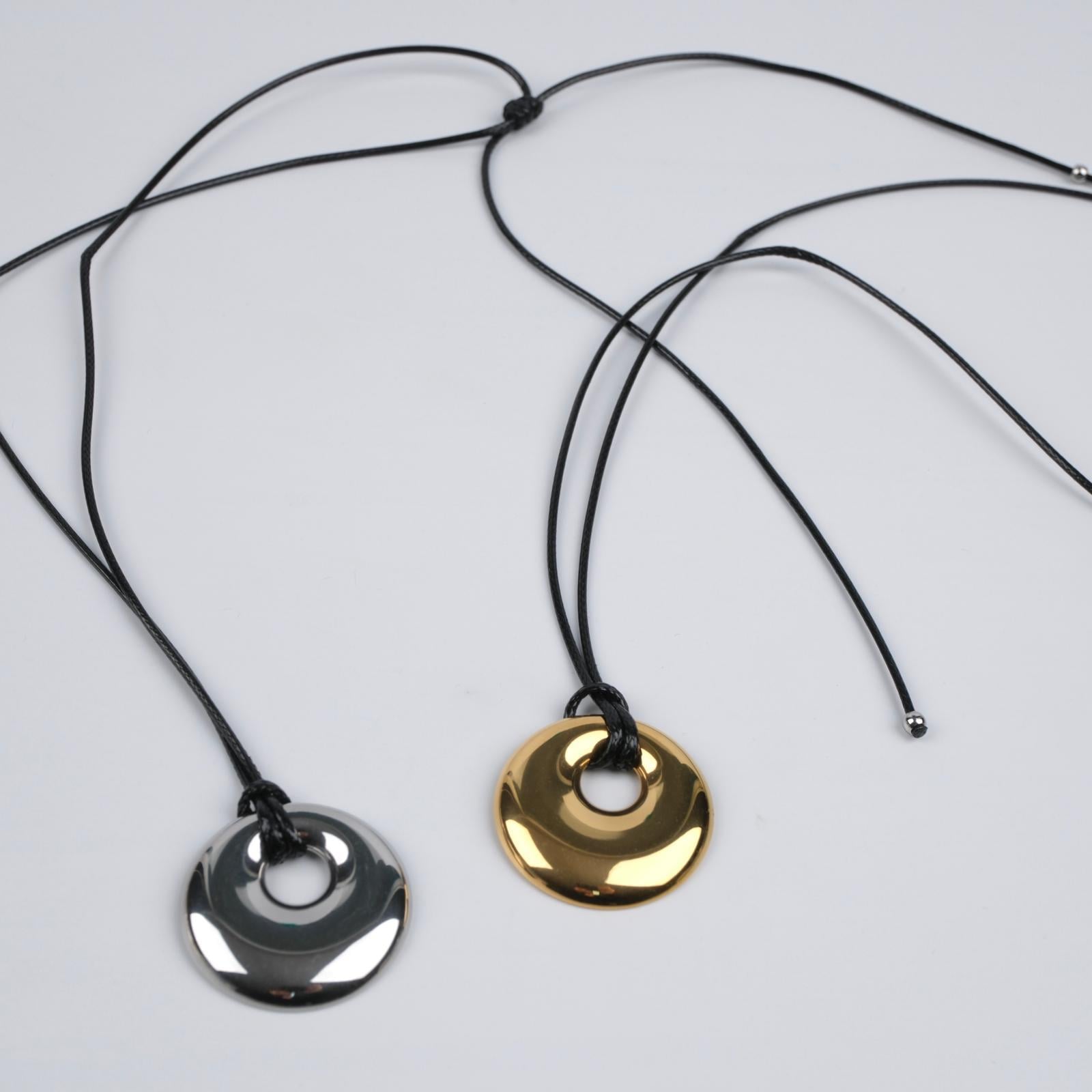 Toptan ÇELİK UÇ İPLİ KOLYE