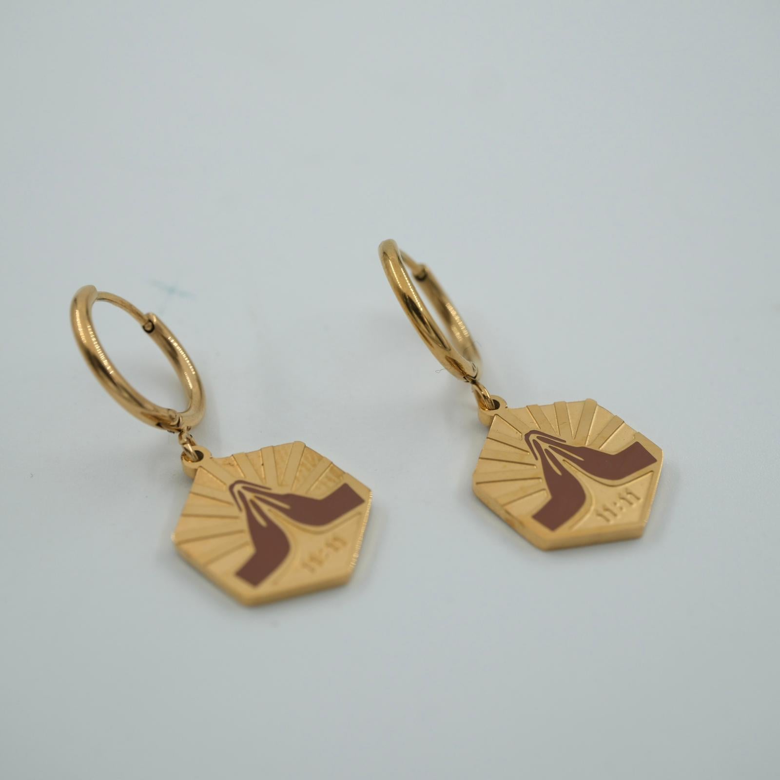 Toptan DUA SİMGELİ KÜPE