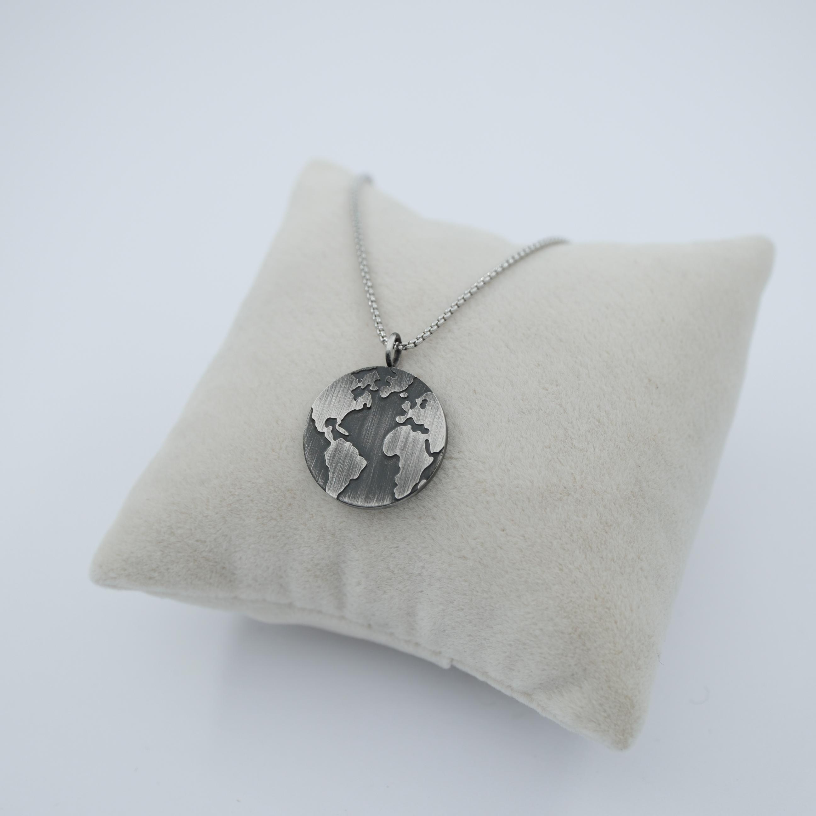 Toptan DÜNYA UÇLU KOLYE 