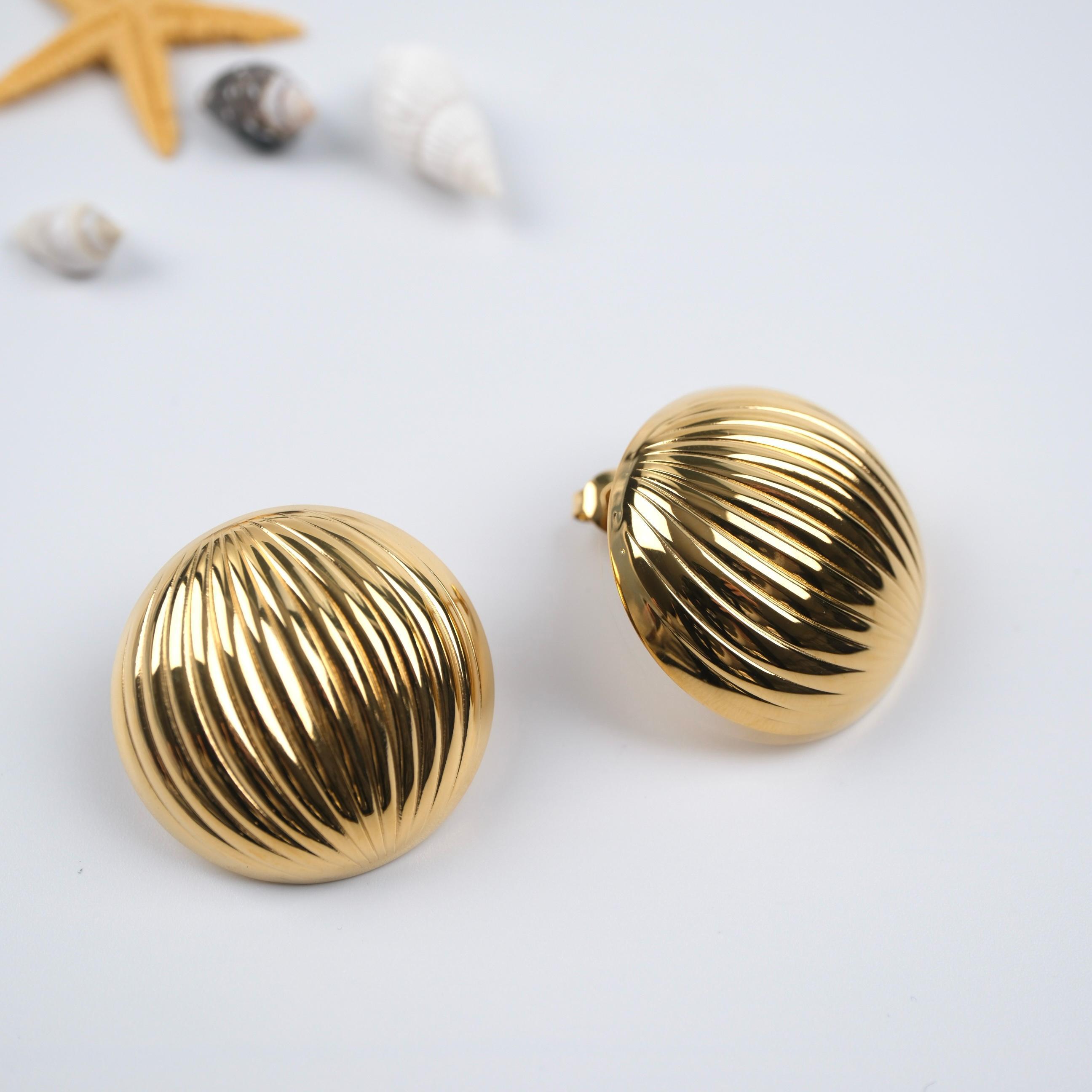 Toptan GOLD DÜĞME MODEL KÜPE