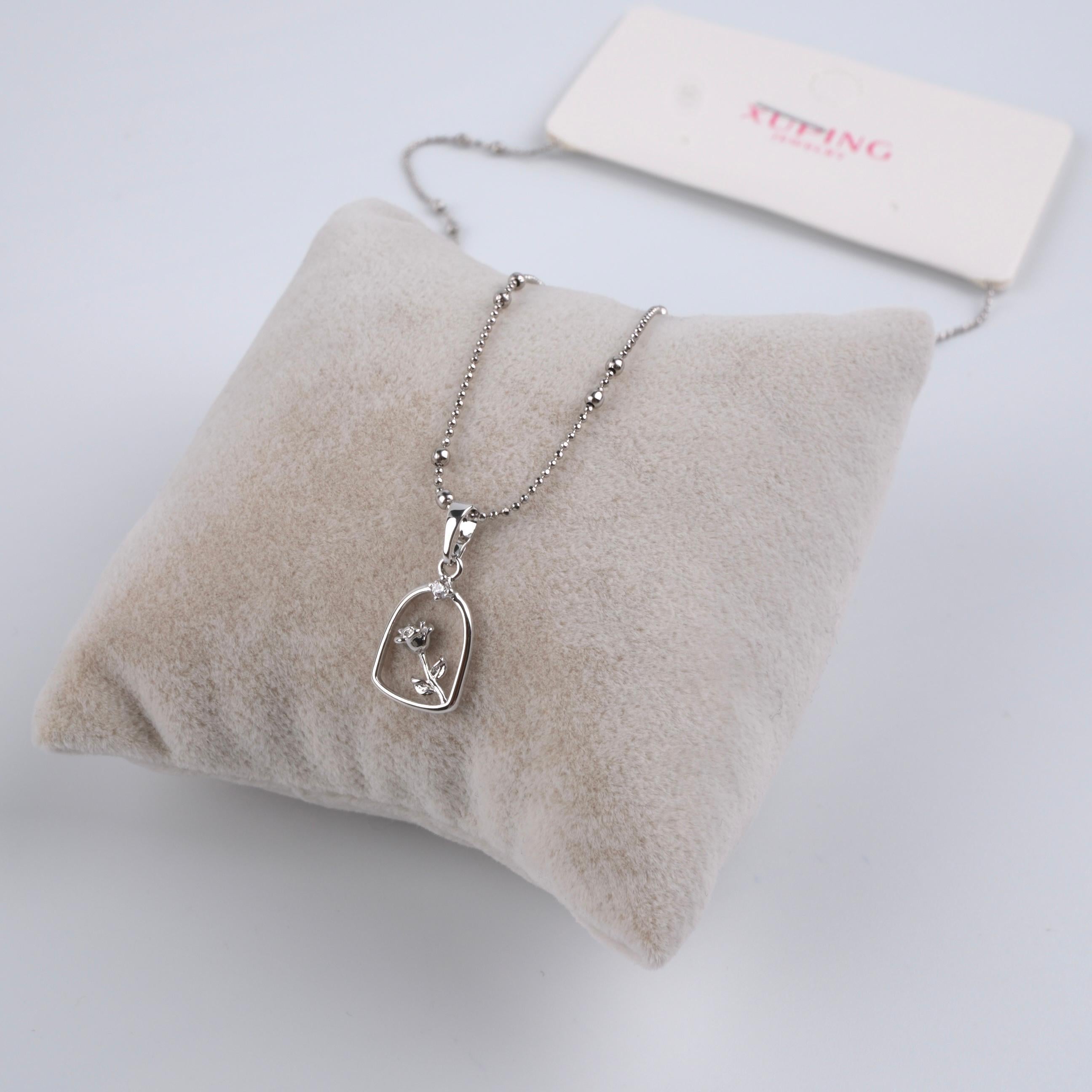 Toptan GÜL DETAY SILVER KOLYE 