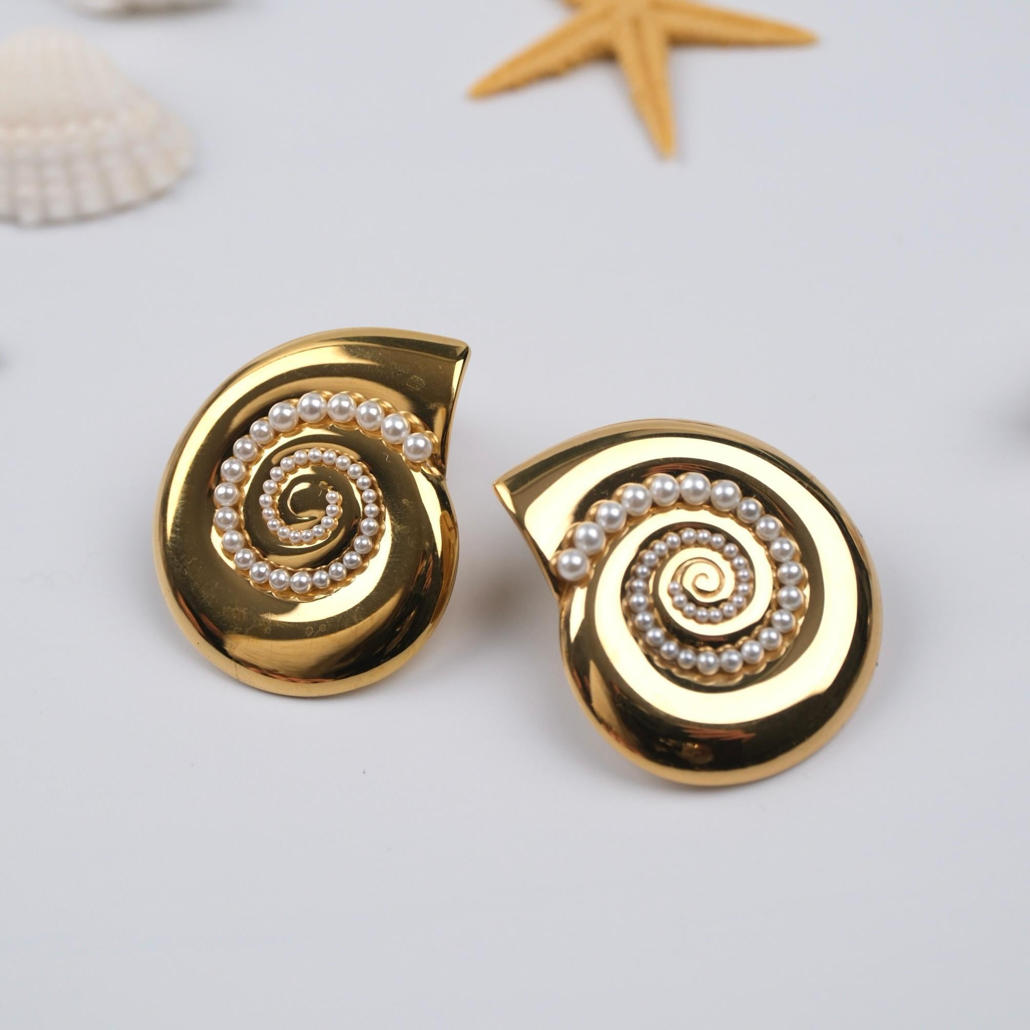 Toptan İNCİLİ KABUK MODEL KÜPE