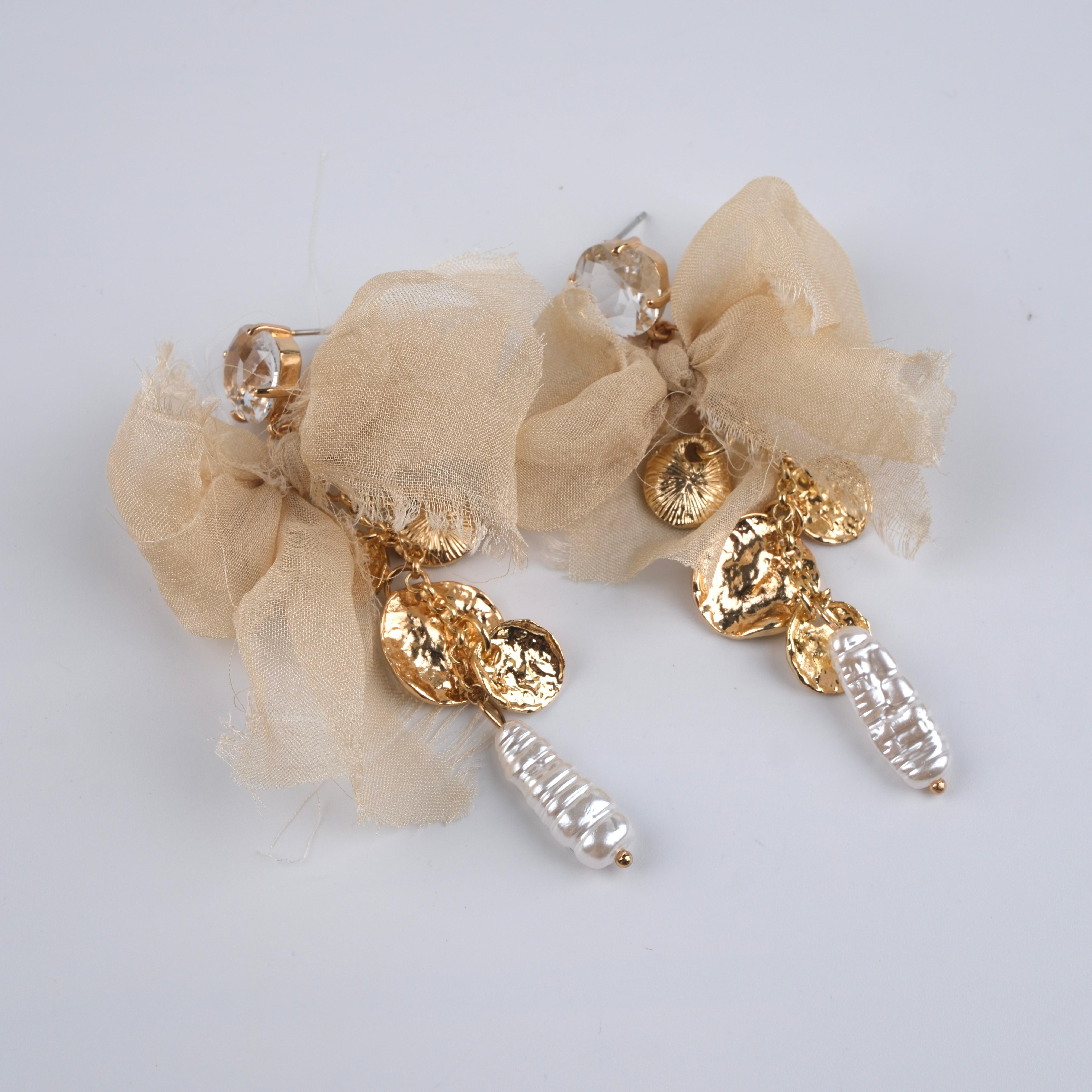 Toptan İNCİ'Lİ ŞİFON KÜPE