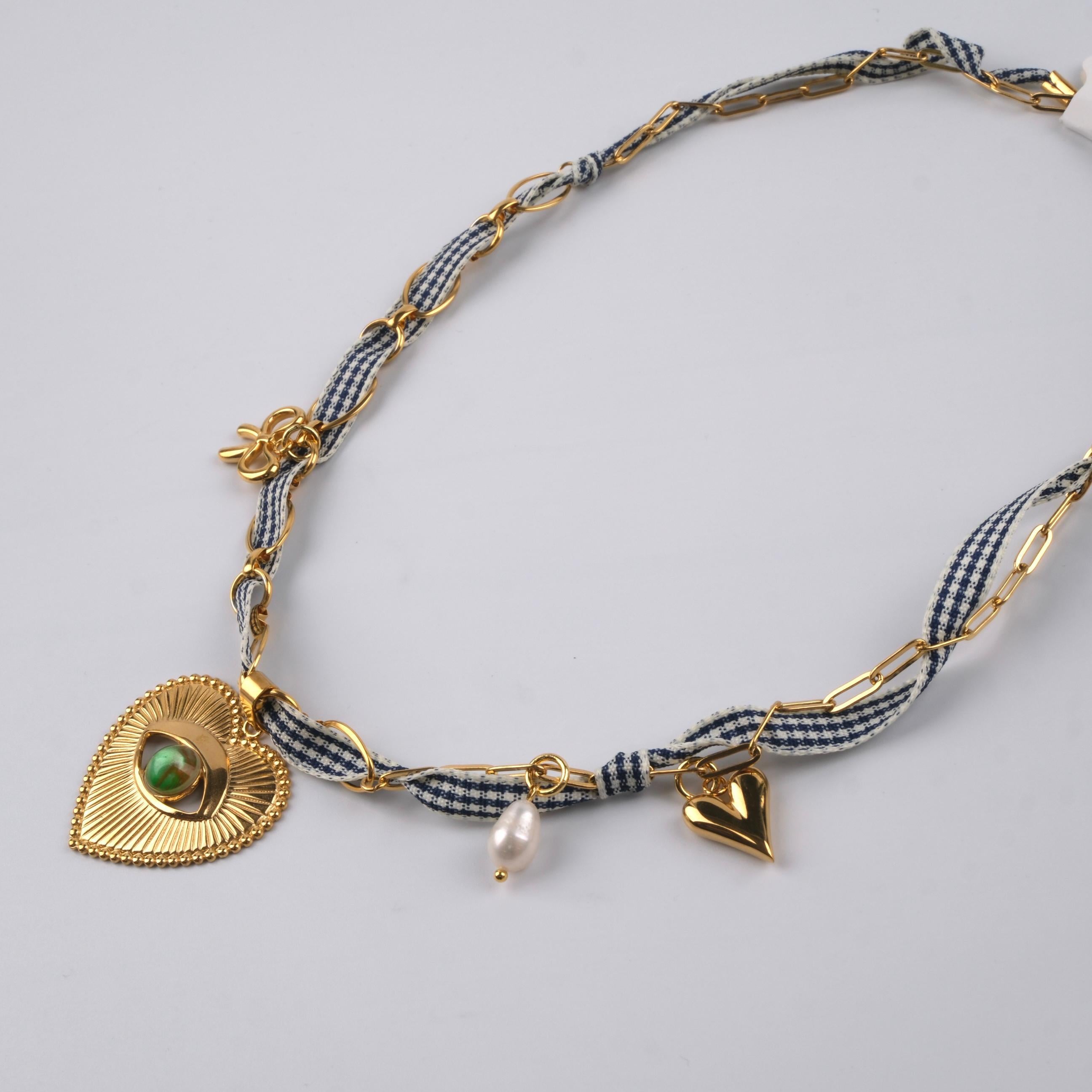 Toptan KALPLİ ÇELİK KOLYE