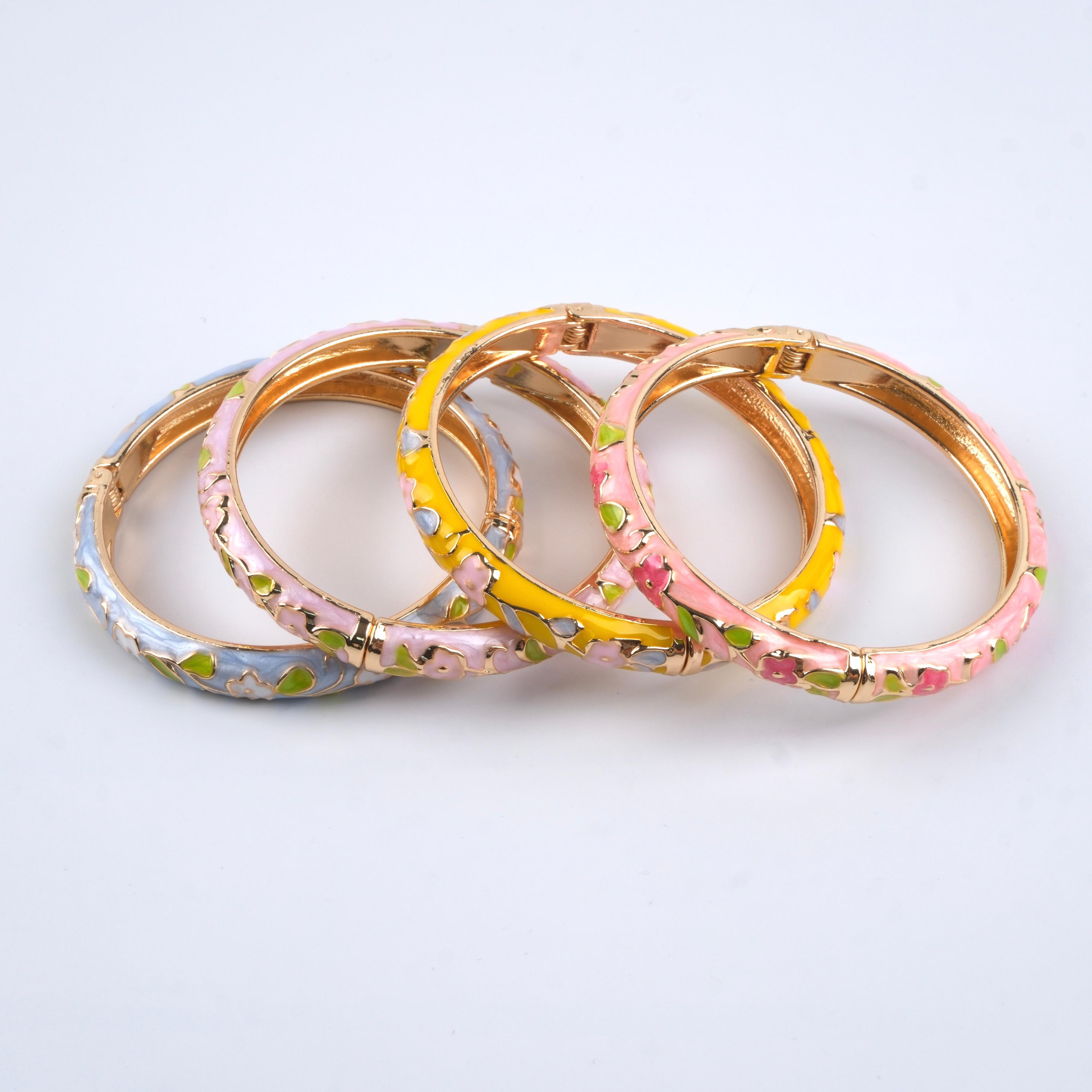 Toptan MİNELİ BİLEKLİK