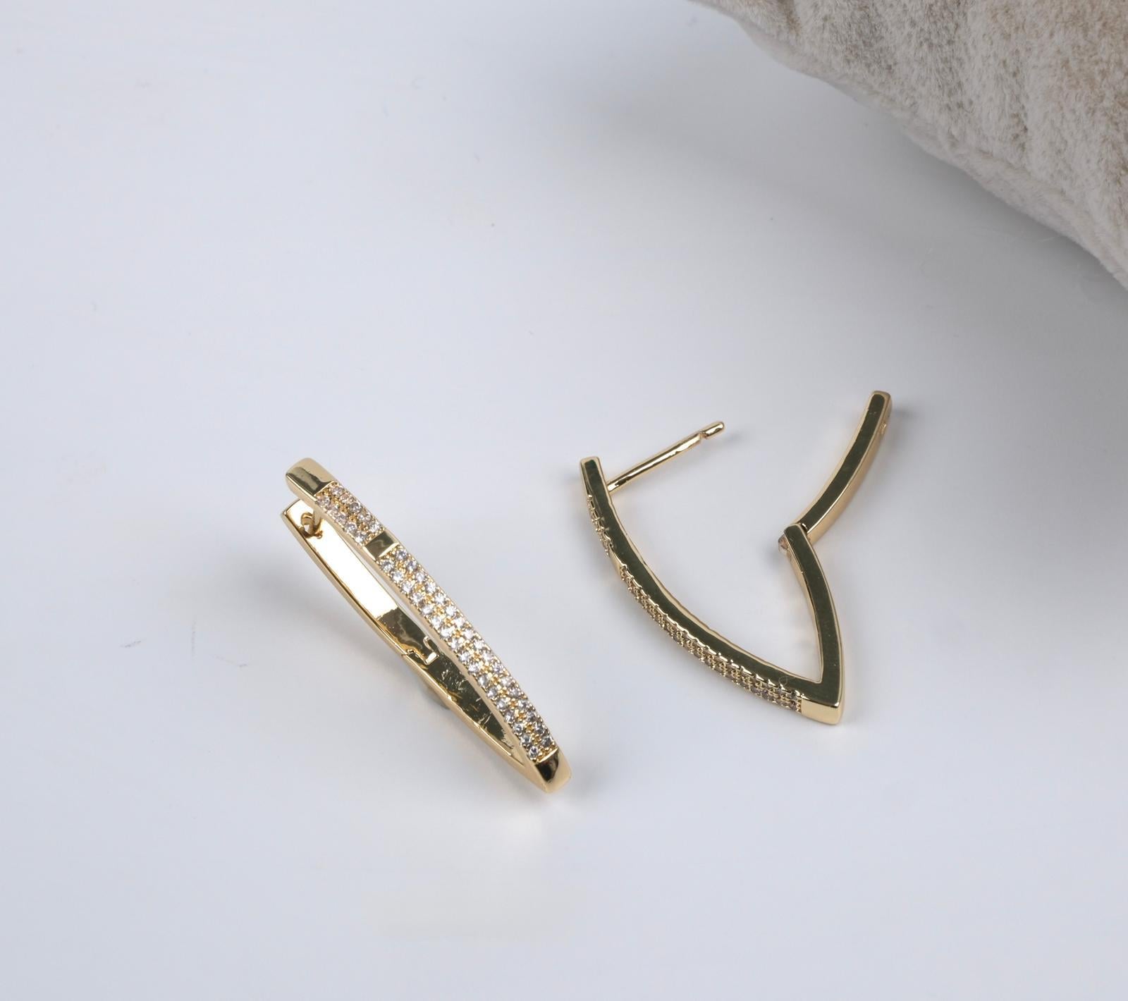 Toptan MİNİ TAŞLI KÜPE