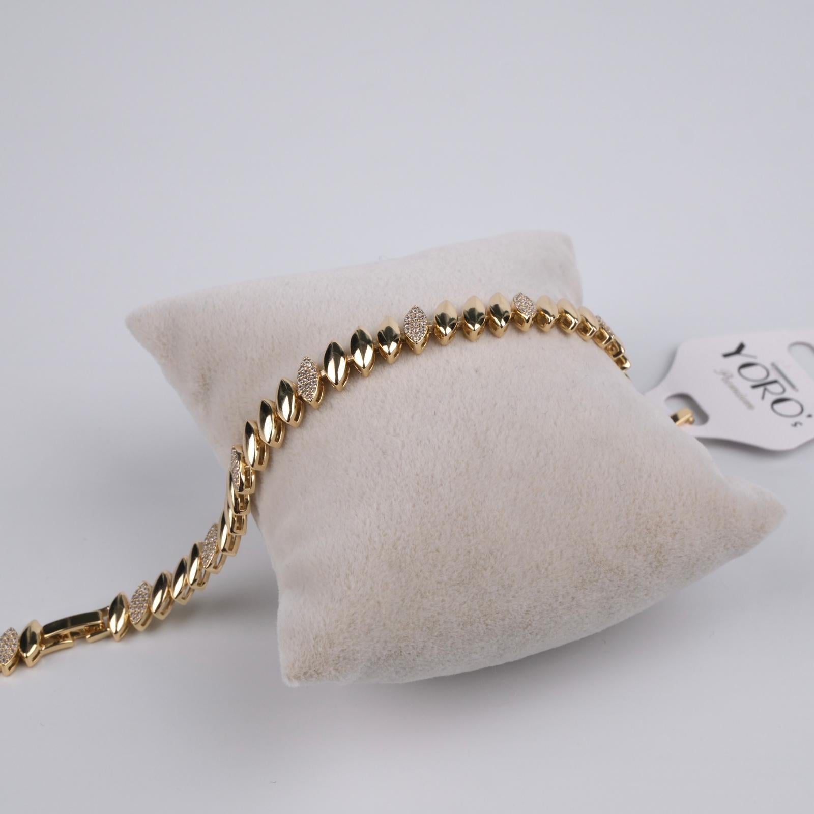 Toptan ÖZEL SERİ TAŞ DETAY BİLEKLİK 