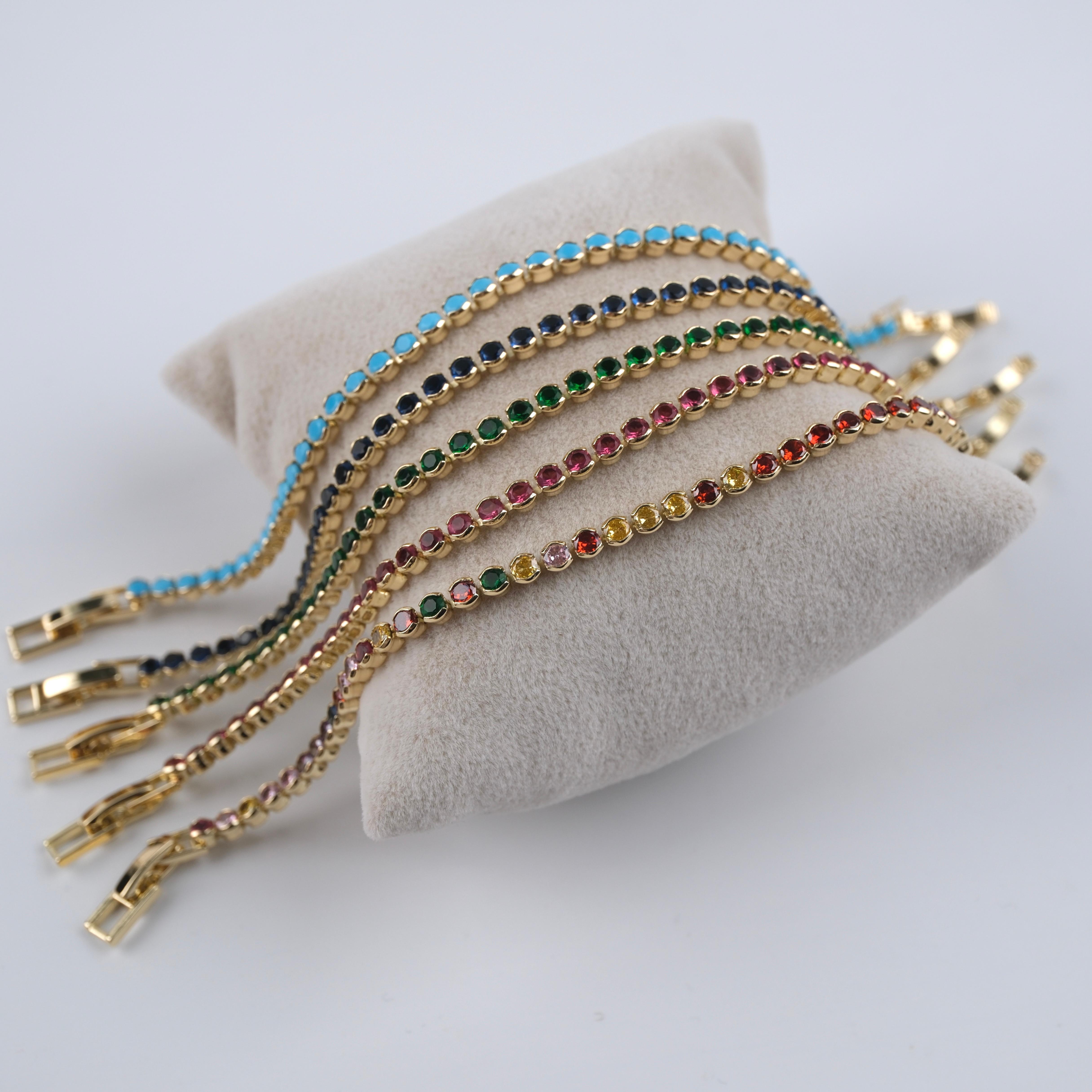 Toptan ÖZEL SERİ TAŞLI BİLEKLİK