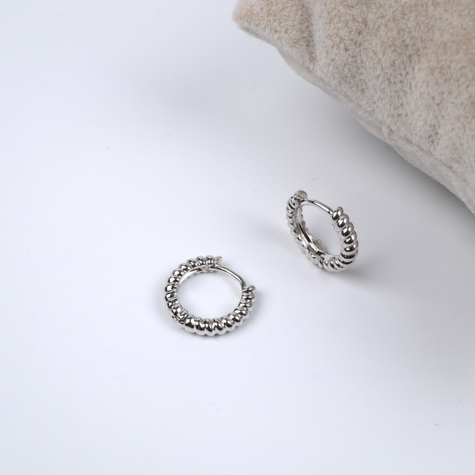 Toptan SILVER HALKA KÜPE