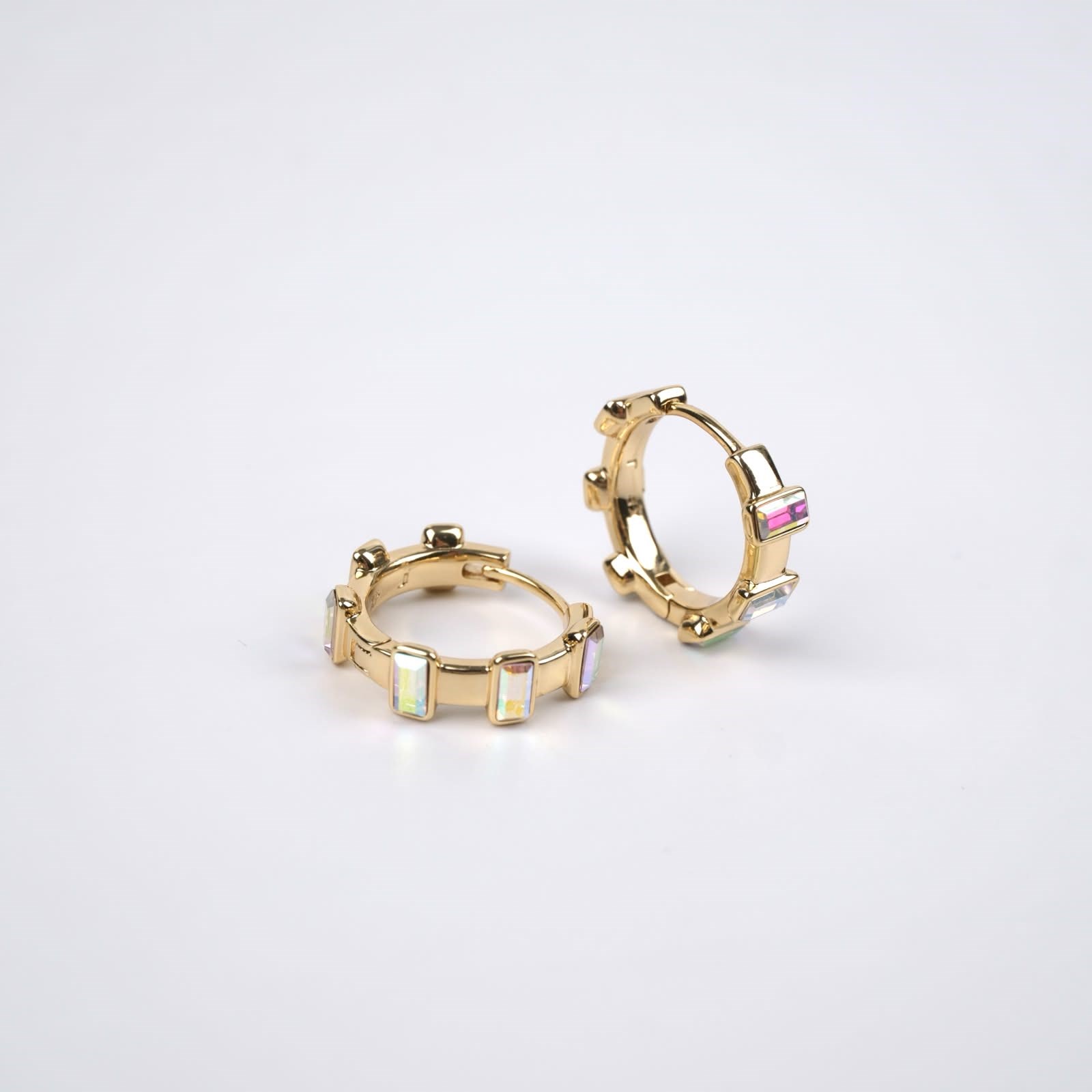Toptan SWAROVSKİ TAŞLI KÜPE