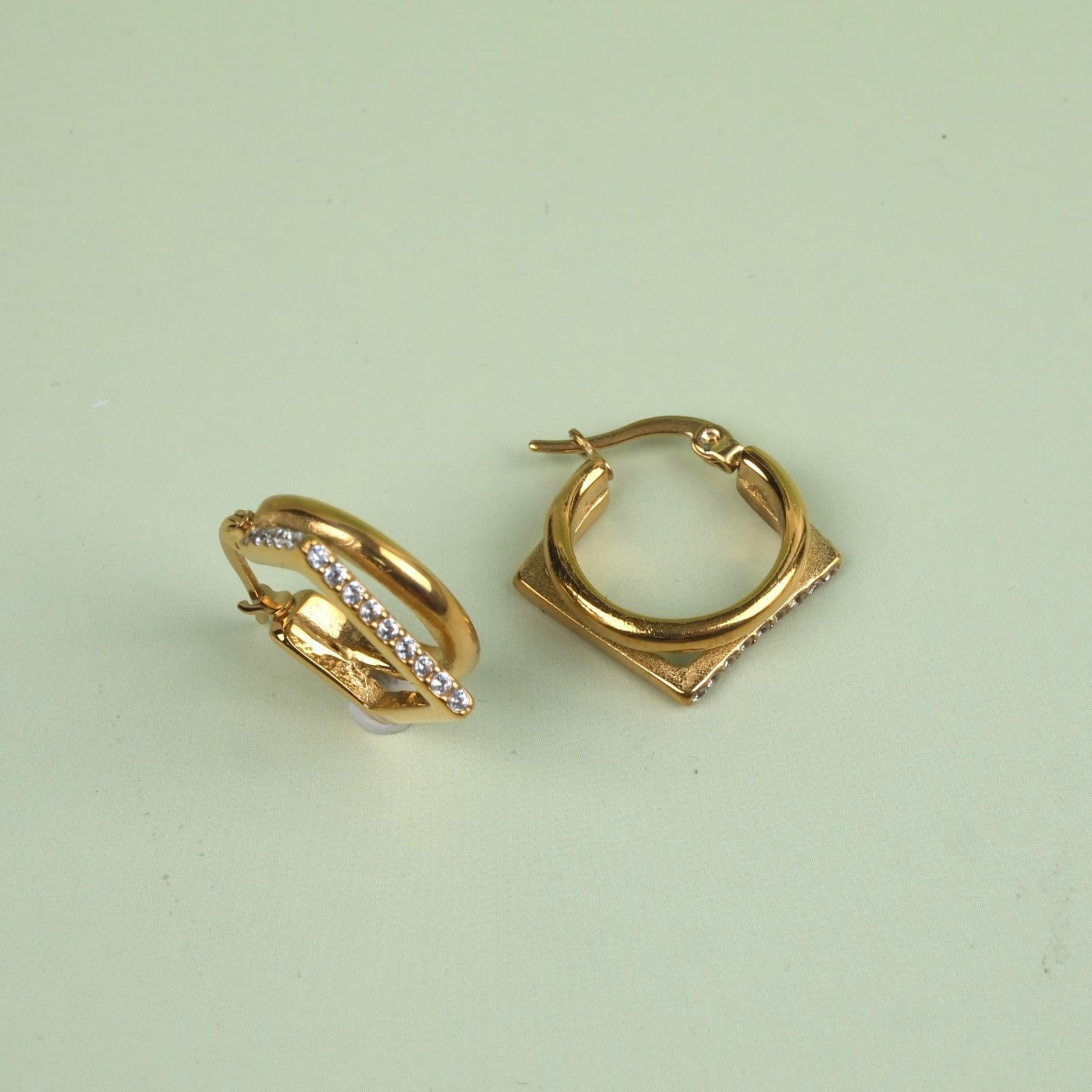 Toptan TAŞLI ÇELİK KÜPE