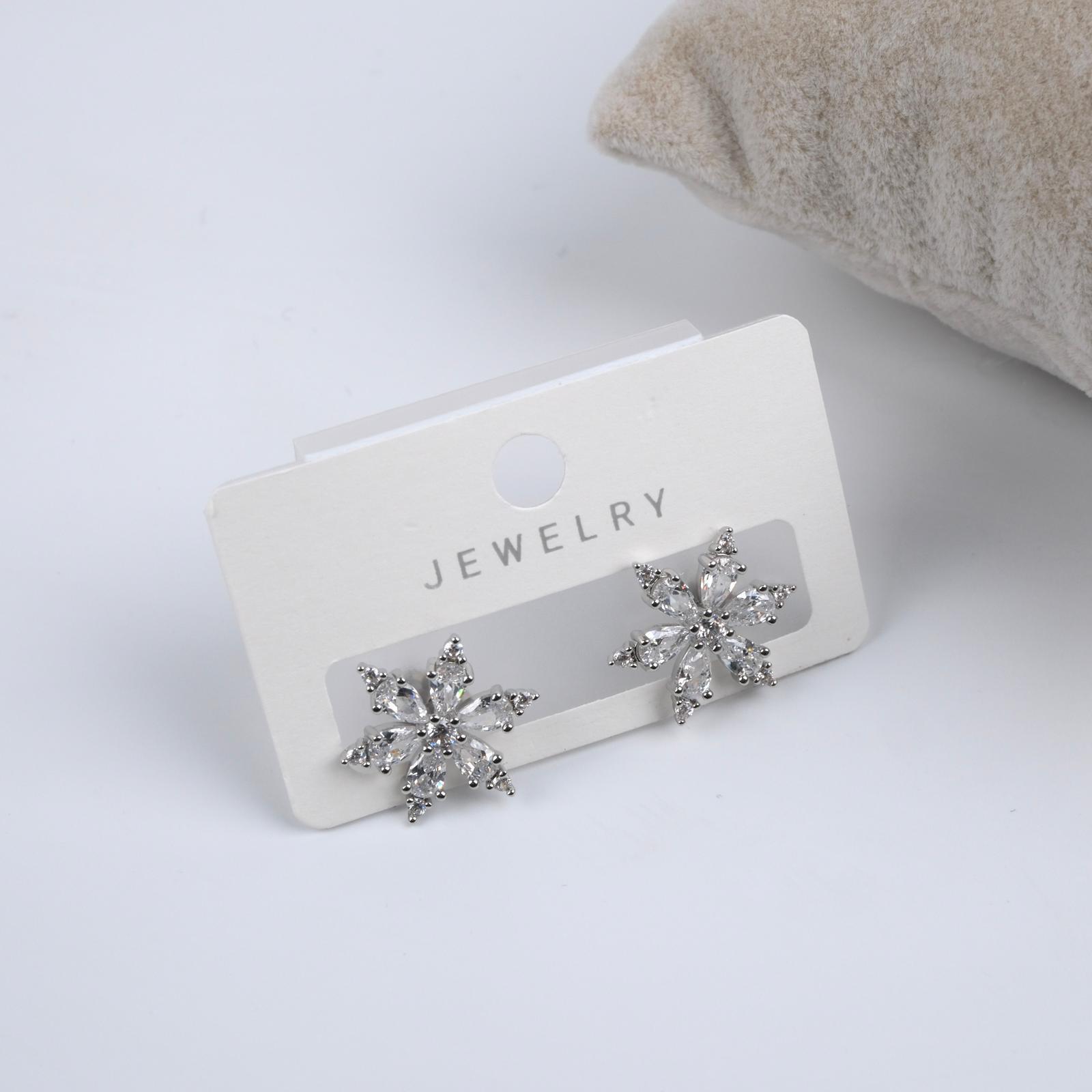 Toptan TAŞLI ÇİÇEK KÜPE