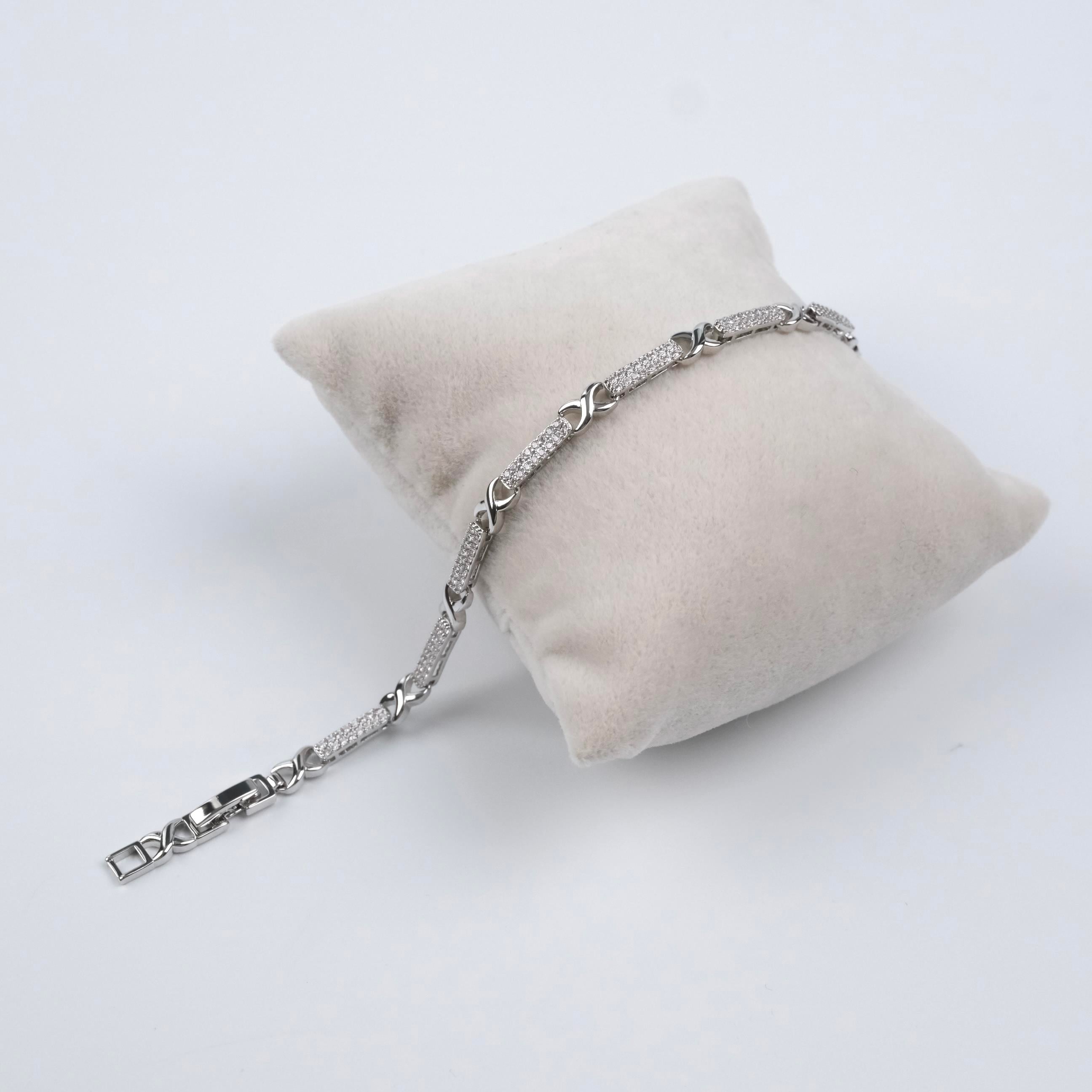 Toptan TAŞLI SILVER BİLEKLİK 