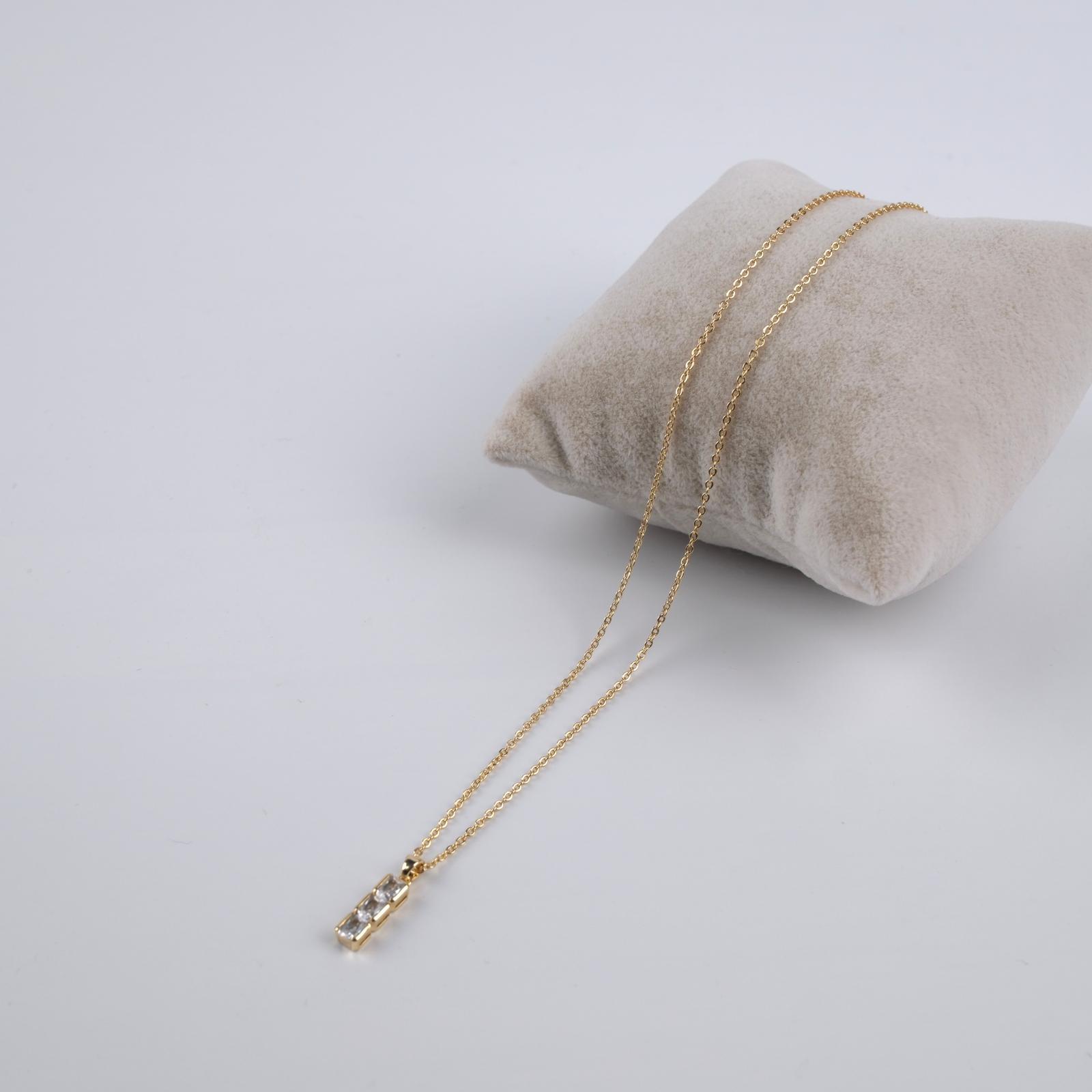 Toptan ÜÇ TAŞ KOLYE 