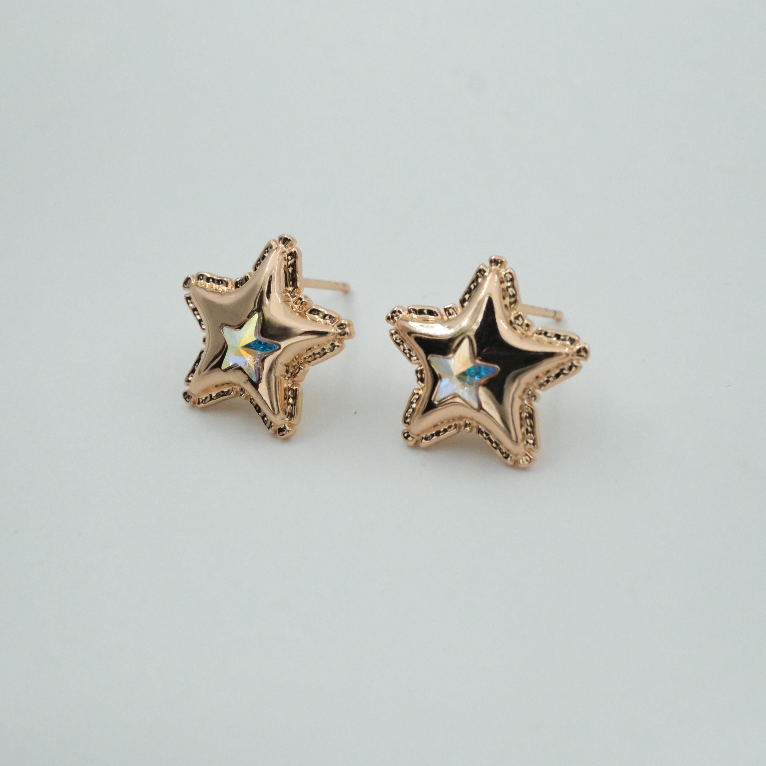 Toptan VIP SERİ SWAROVSKİ TAŞLI YILDIZ KÜPE  