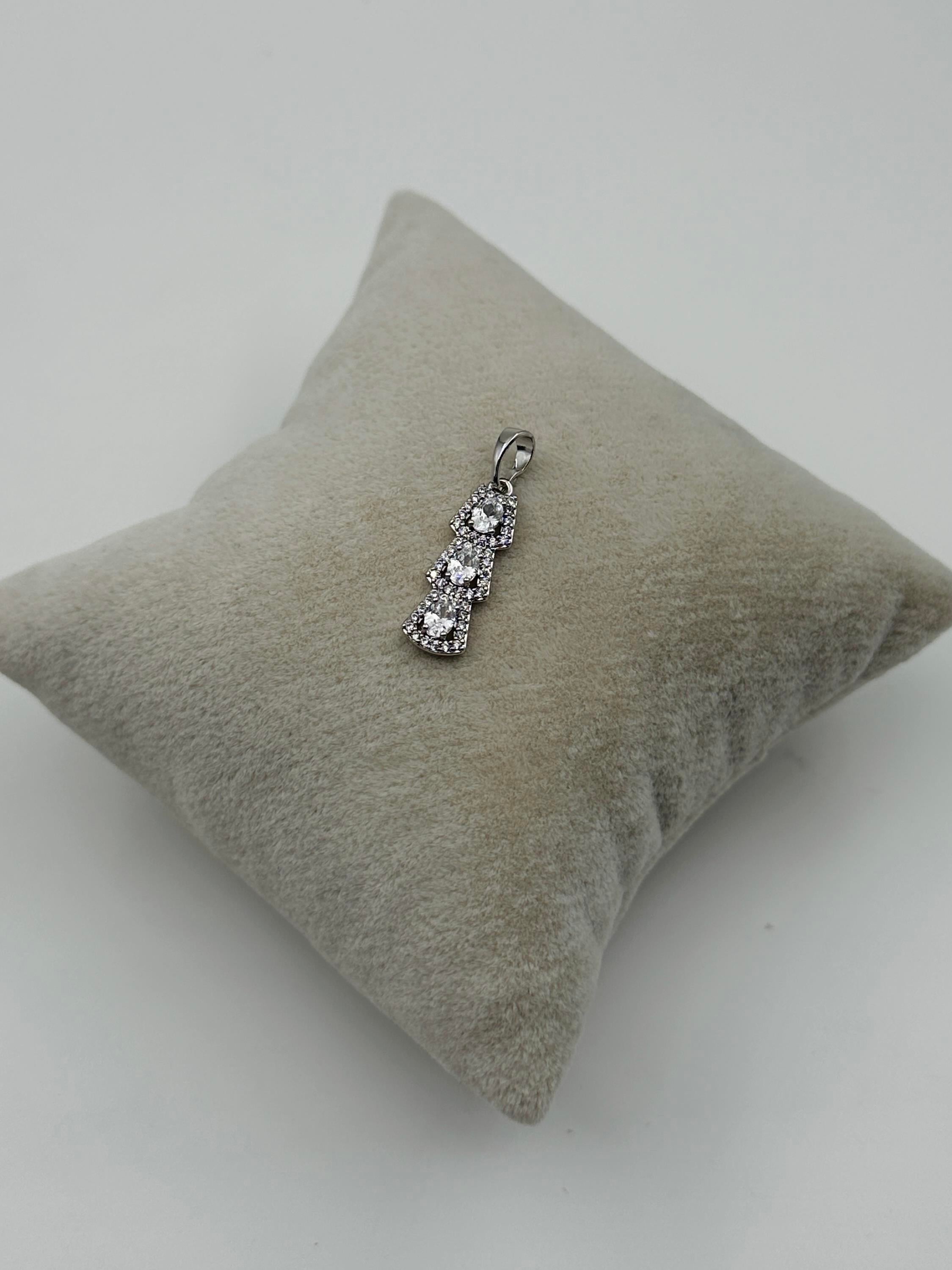 Toptan VIP SERİ ÜÇ TAŞ KOLYE UCU