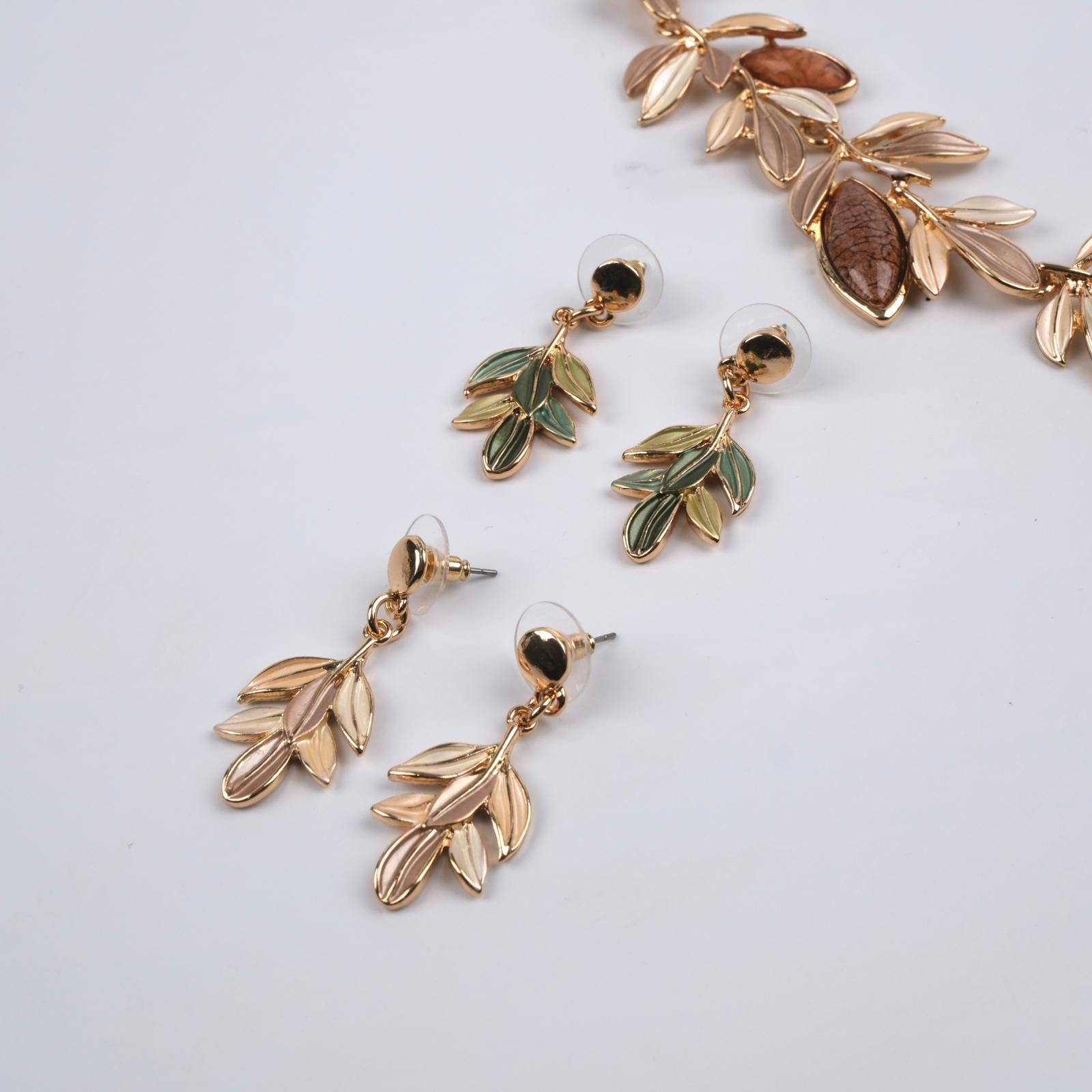 Toptan YAPRAK MODEL KÜPE