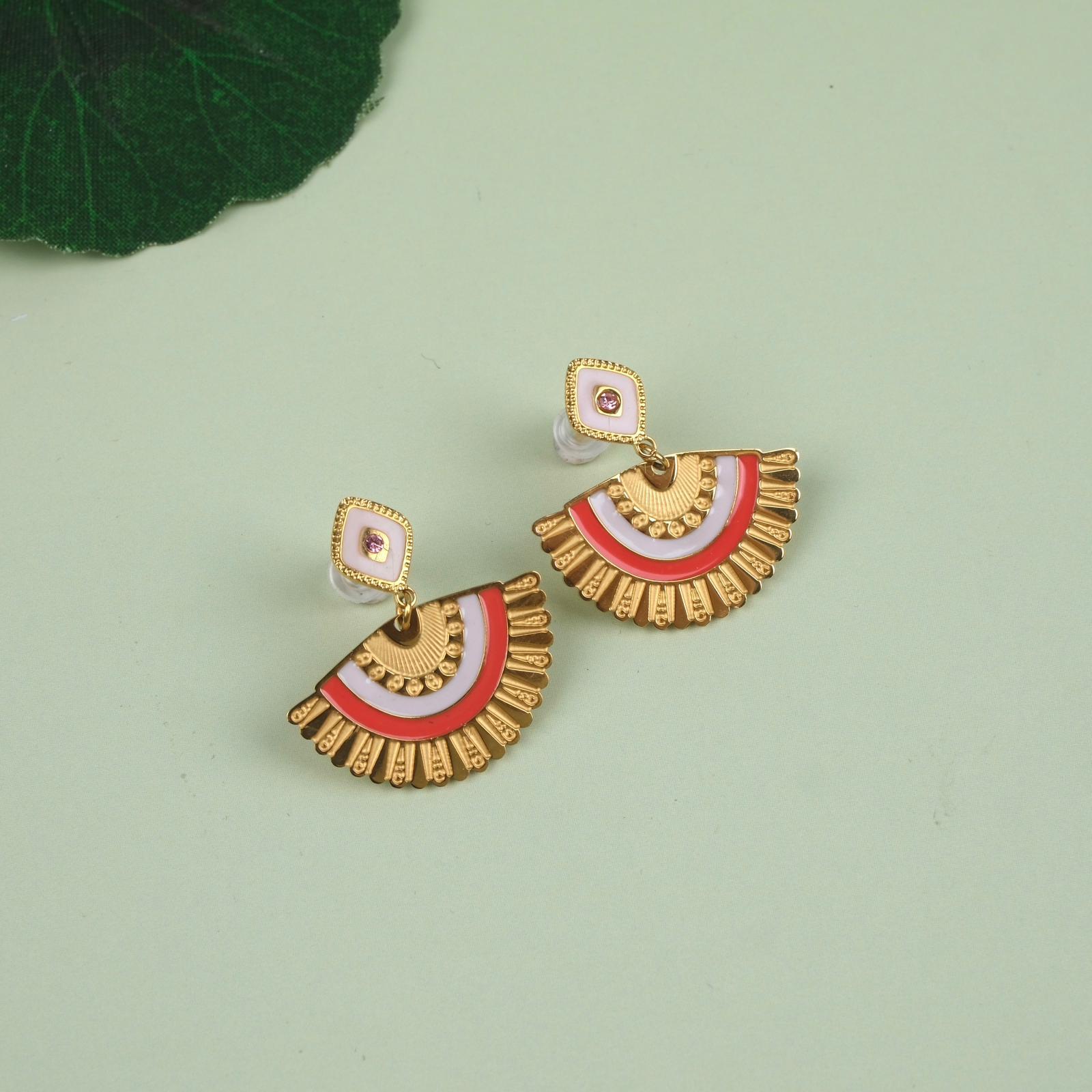 Toptan YELPAZE MODEL ÇELİK KÜPE