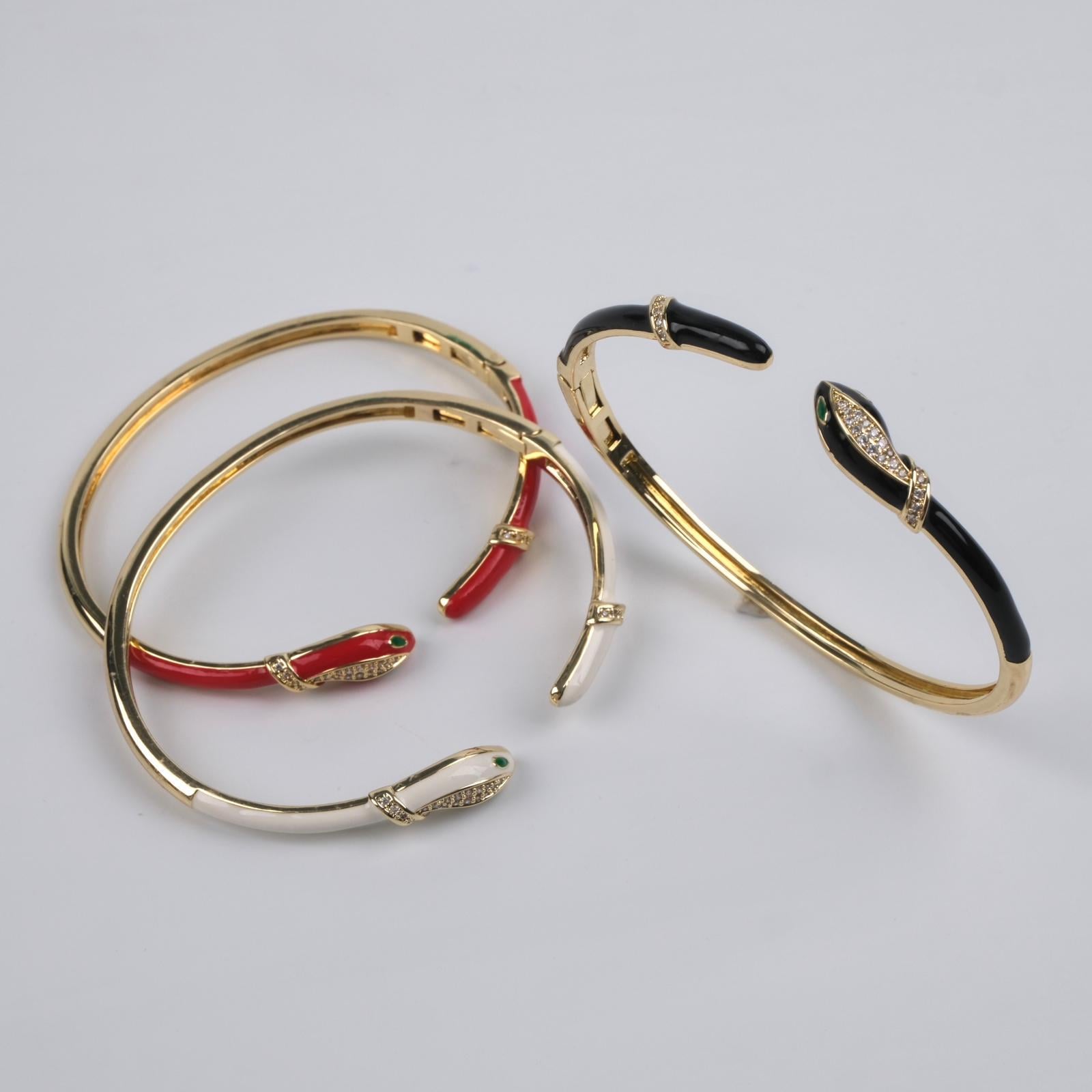 Toptan YILAN MODEL BİLEKLİK 