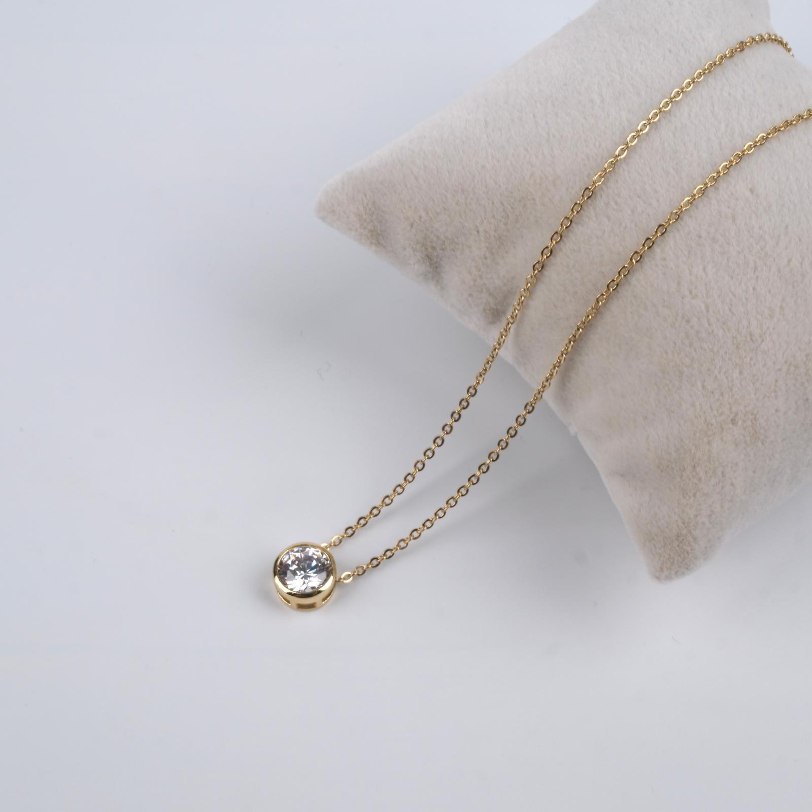 Toptan YUVARLAK TAŞ UÇLU KOLYE