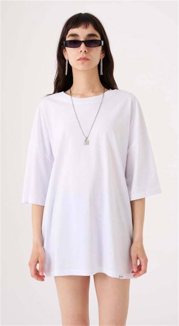 Kadın Basic Pamuklu Süprem Oversize Beyaz Tişört