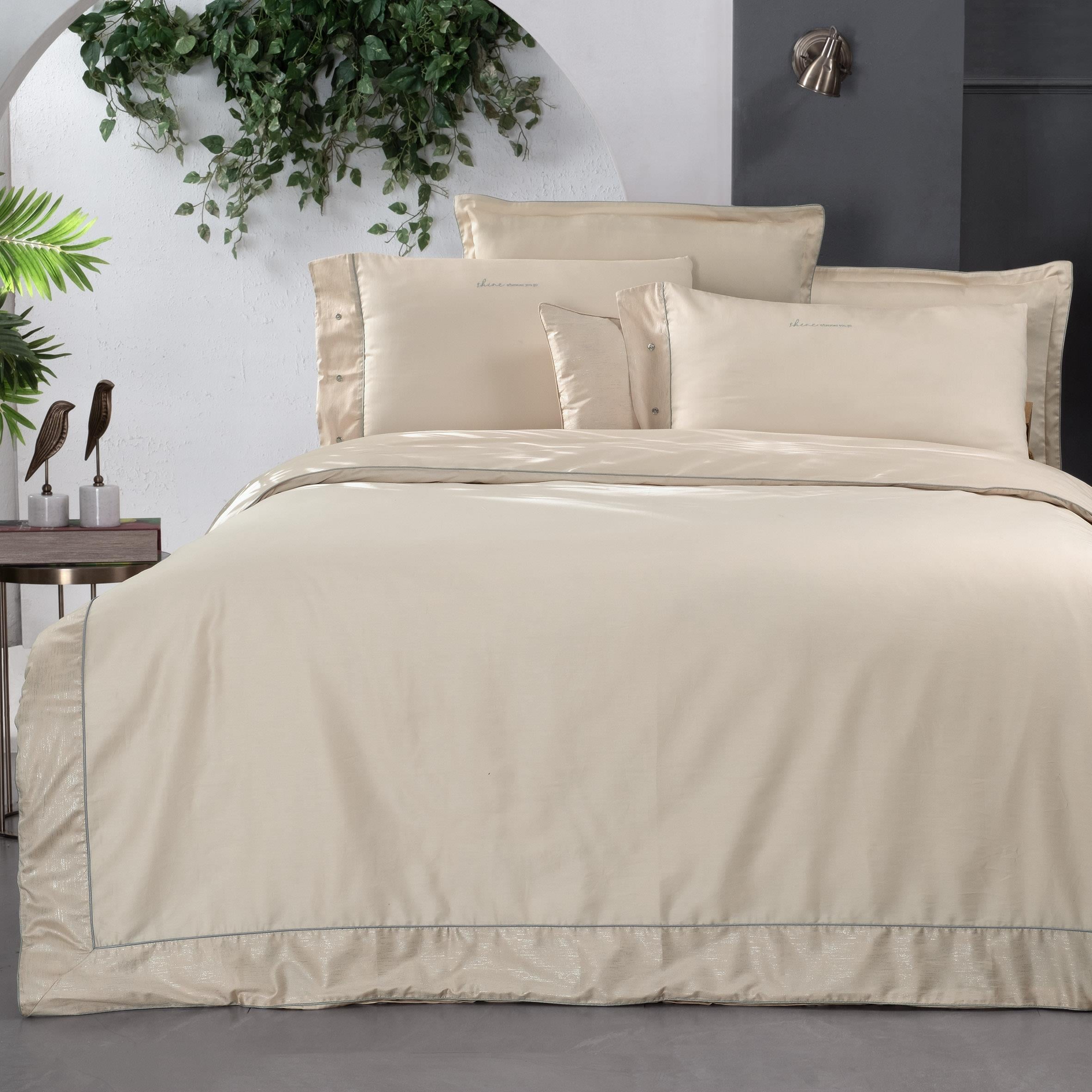 Sarev Voronoj Saten Çift kişilik Krem Nevresim Takımı