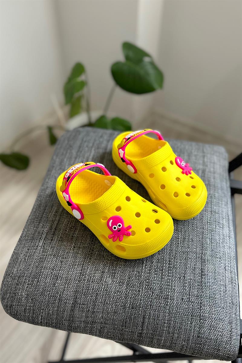 Ahtapot Baskılı Çocuk Sandalet Sarı