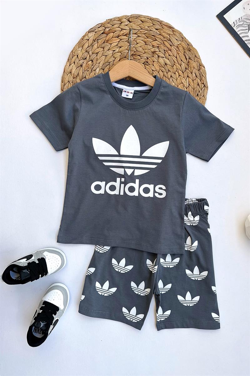 Amblem Baskılı Çocuk Şortlu Takım Gri Beyaz