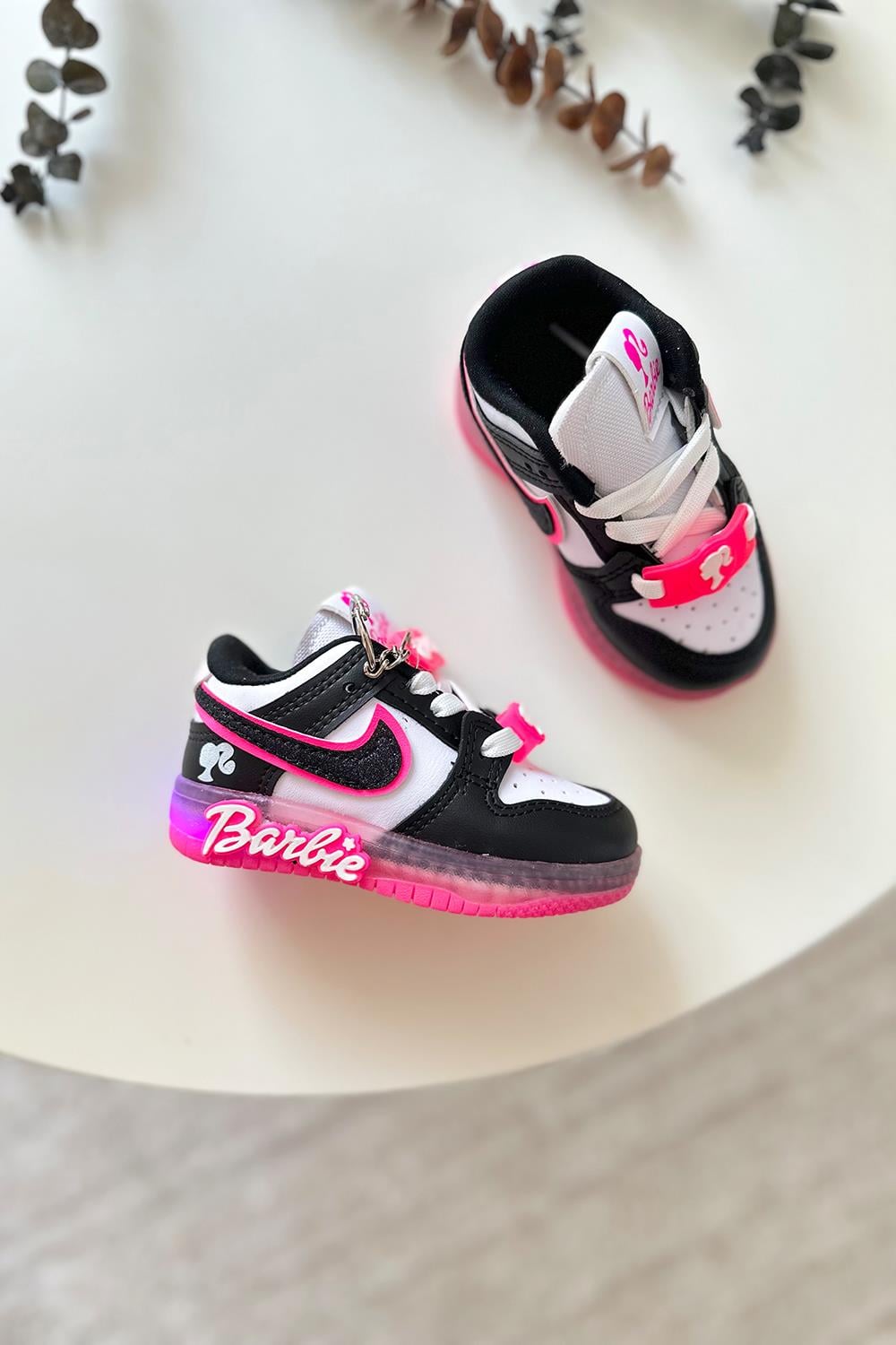 Barbie Işıklı Çocuk Spor Ayakkabı Siyah Pembe