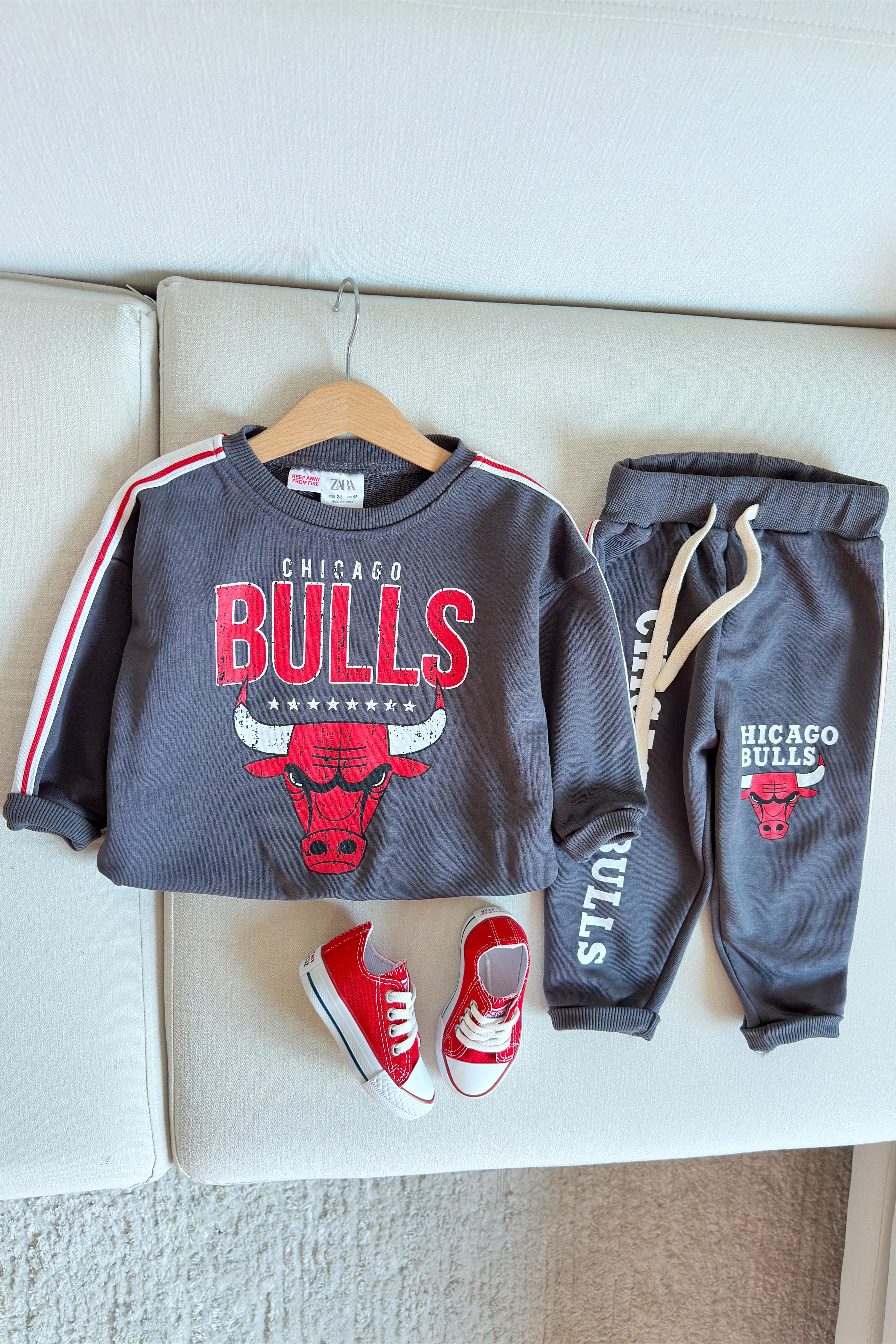 Bulls Baskılı Çocuk Eşofman Takımı Antrasit Kırmızı