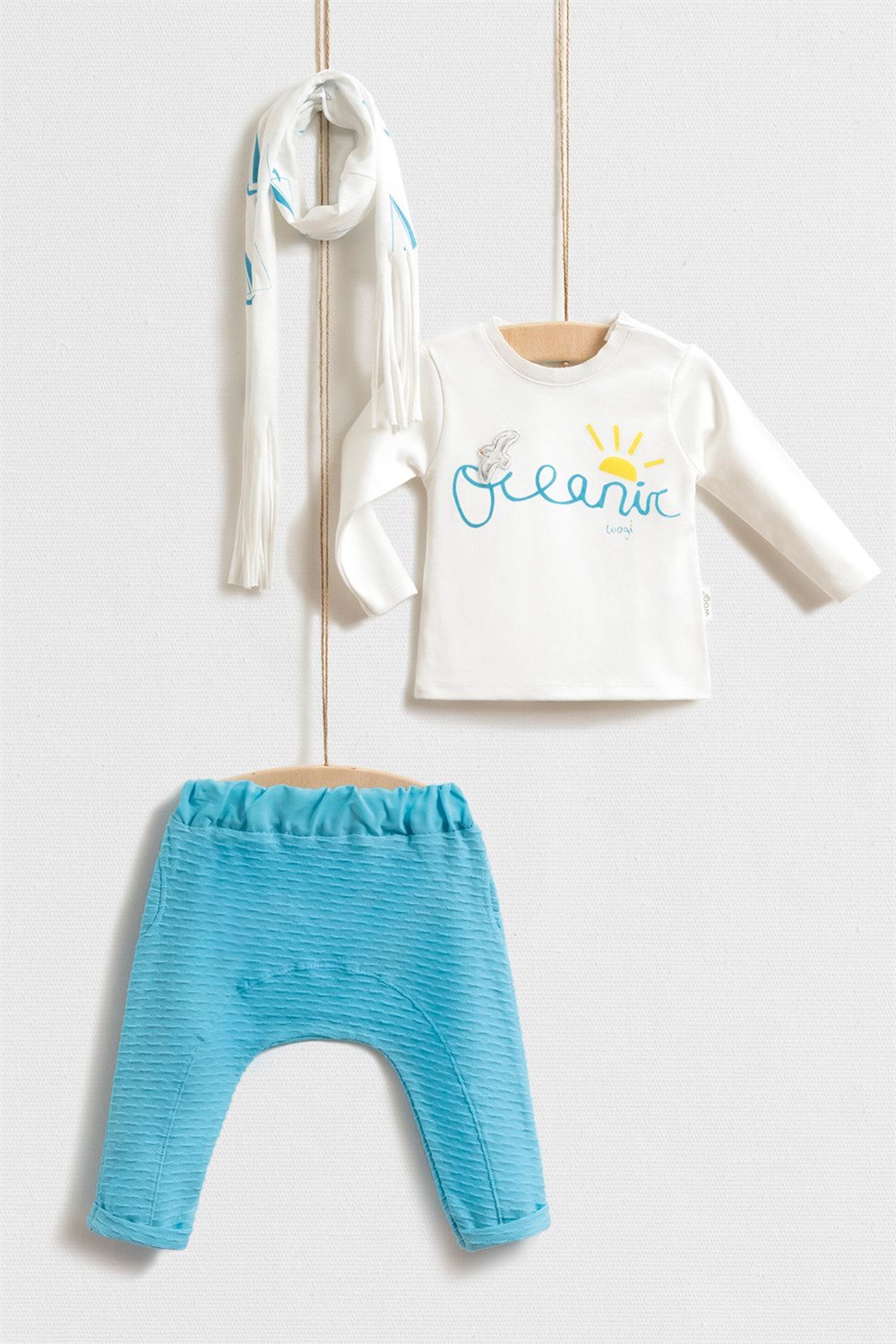 Güneş Baskılı Kız ve Erkek Bebek 3'lü Sweat Takım
