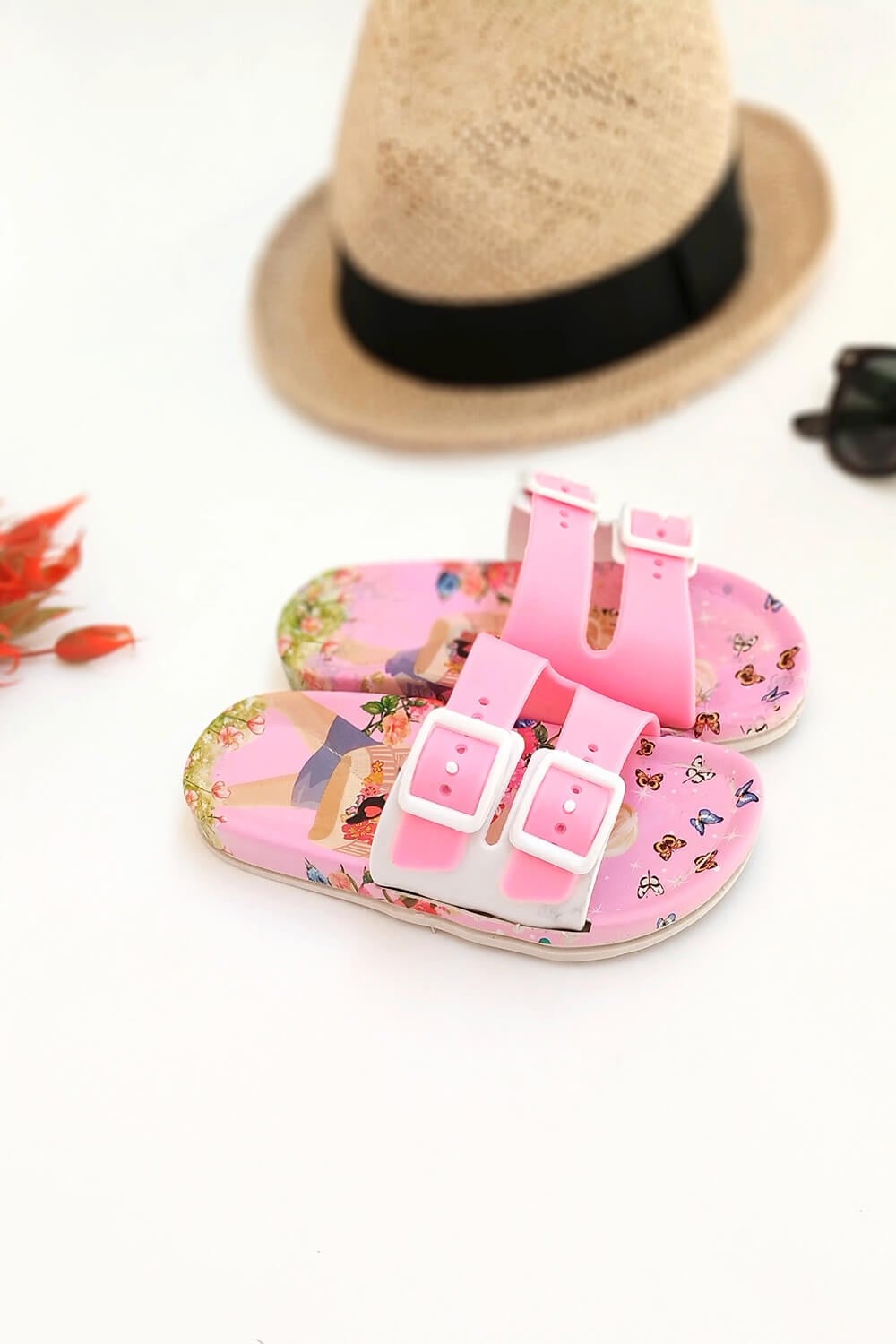 Karakter Baskılı Çocuk Sandalet Pembe
