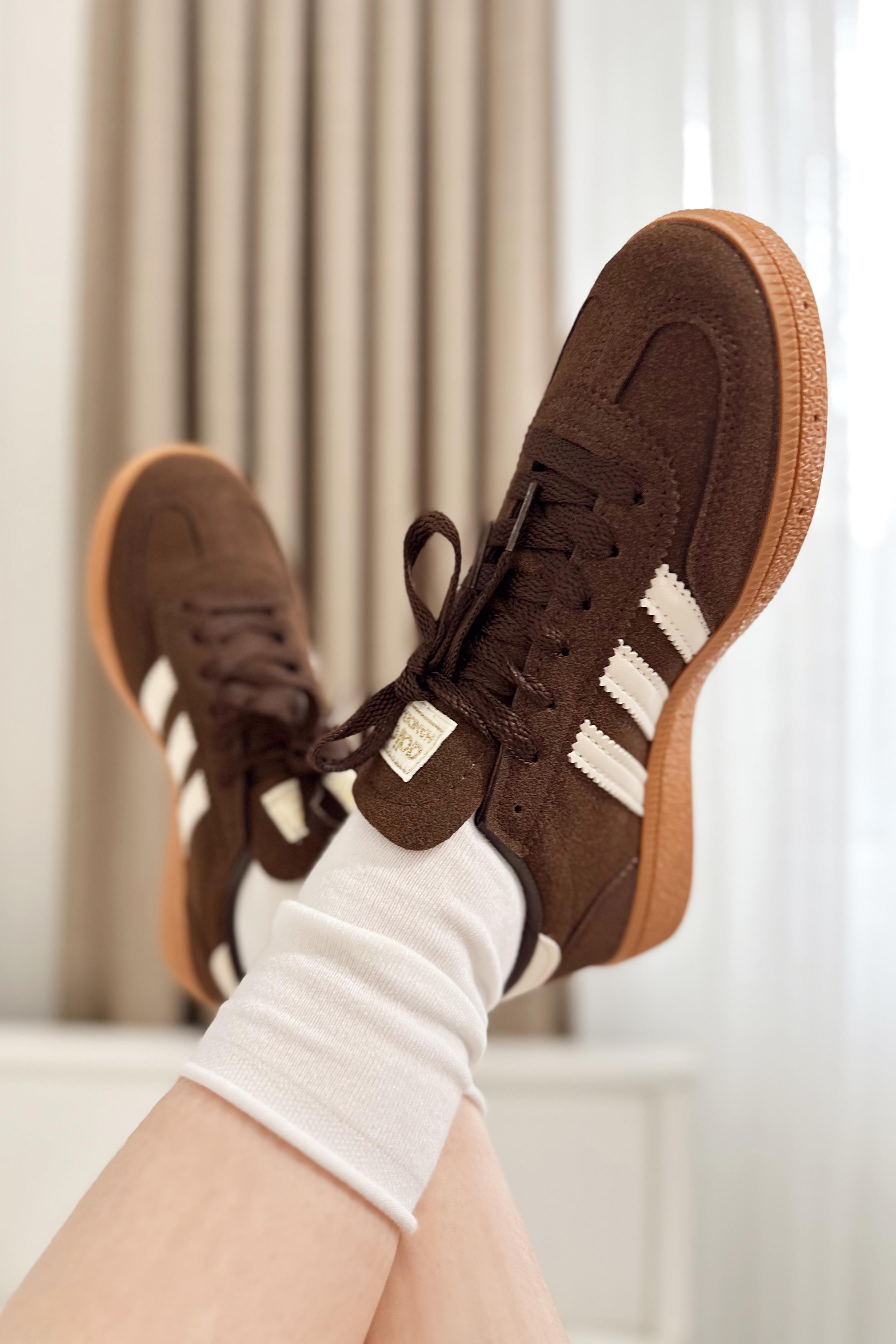 Yanı Şeritli Kadın Spor Ayakkabı Acı Kahve