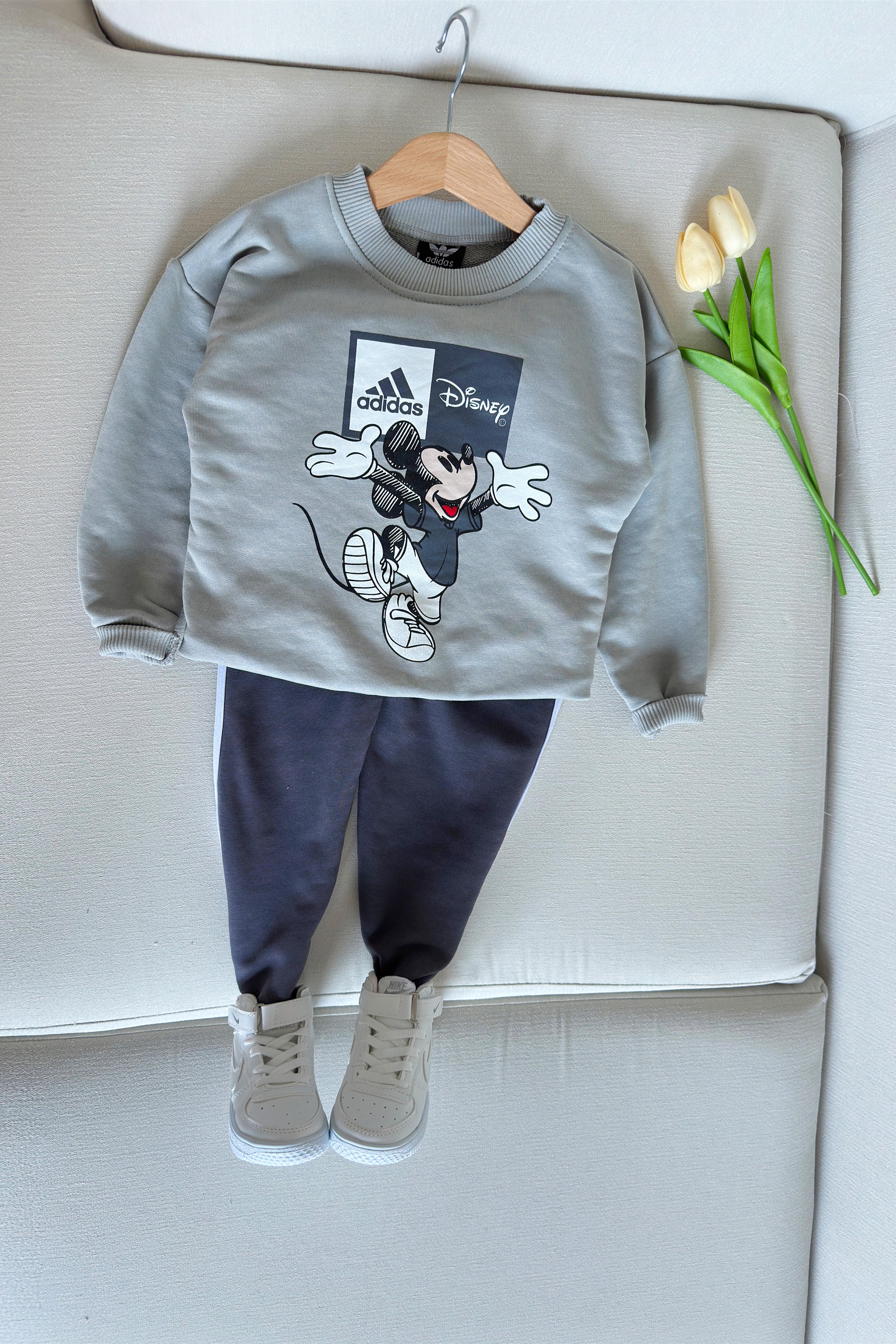 Yazı ve Mickey Baskılı Çocuk Eşofman Takımı Antrasit
